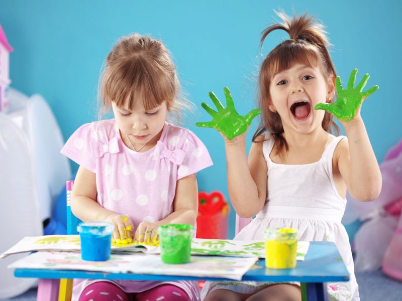 En las vacaciones los niños suelen aburrirse por pasar mucho tiempo en casa, diviértelos con estas actividades.