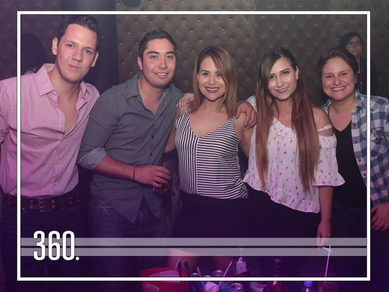 NOCHE DE ANTRO EN VELVET