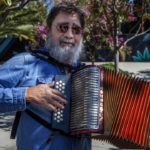 Celso Piña muere