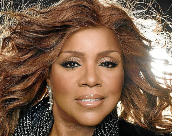 gloriagaynor