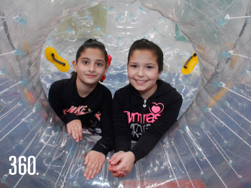 Alilú Garza Medina y Marijosé Ramos Cárdenas celebraron sus 10 años con una gran “Acrogym Party”.