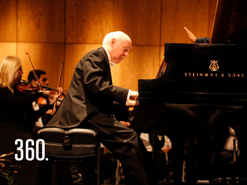 Jorge Federico Osorio, pianista concertista internacional, participó en el concierto “Beethoven”, en el marco del V Aniversario de la OFDC.