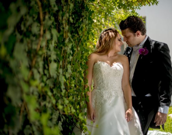 BODA.