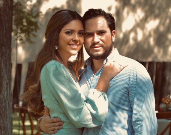 Gabriela Gómez Hernández y Eduardo Peart Zapata.