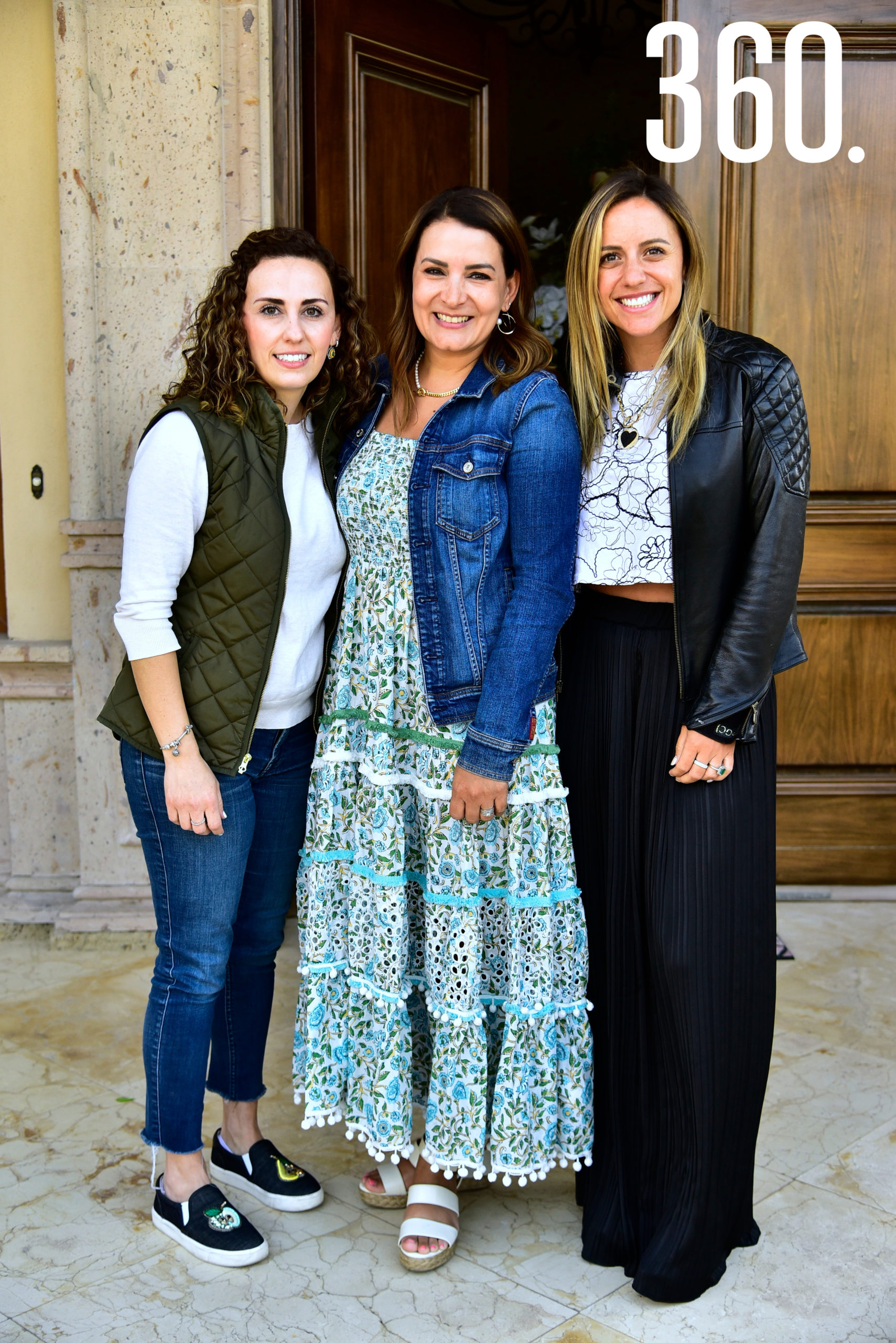 Magda Mohamar, Amadelia de los Santos y Paulina Galindo.