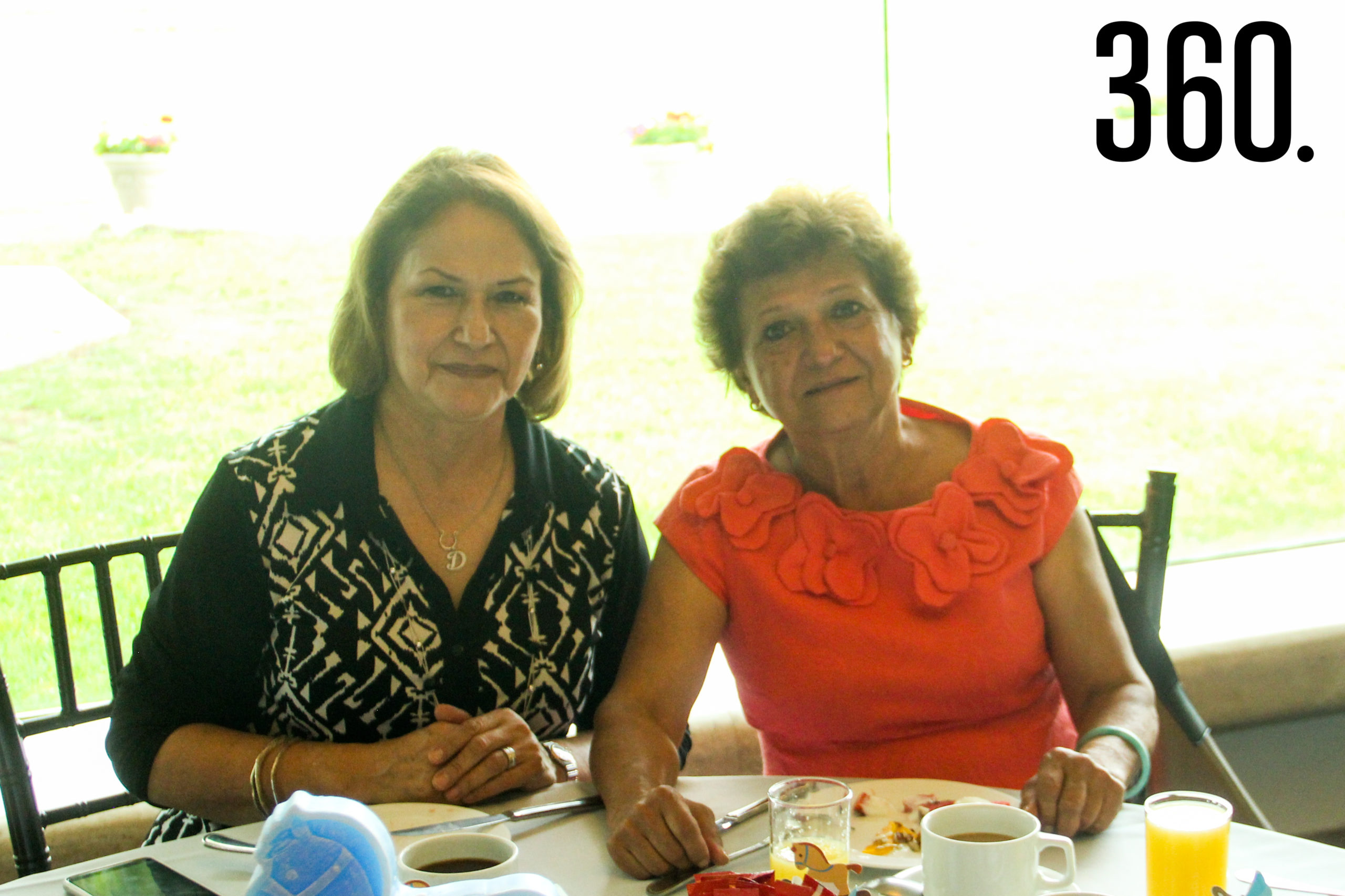 Marcela Valdés y Diana Urtega.