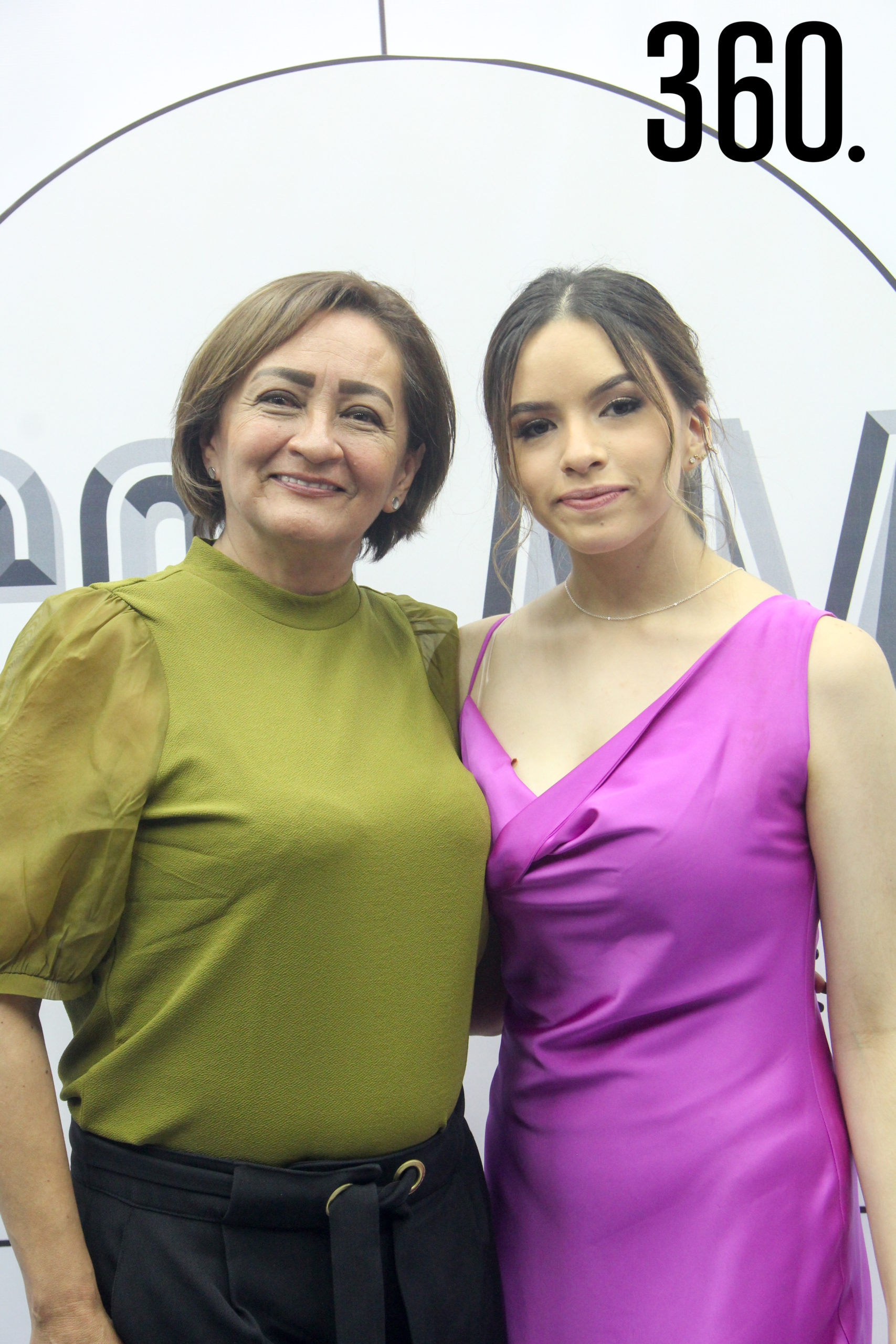 Ilse Cepeda y Cecilia Torres.