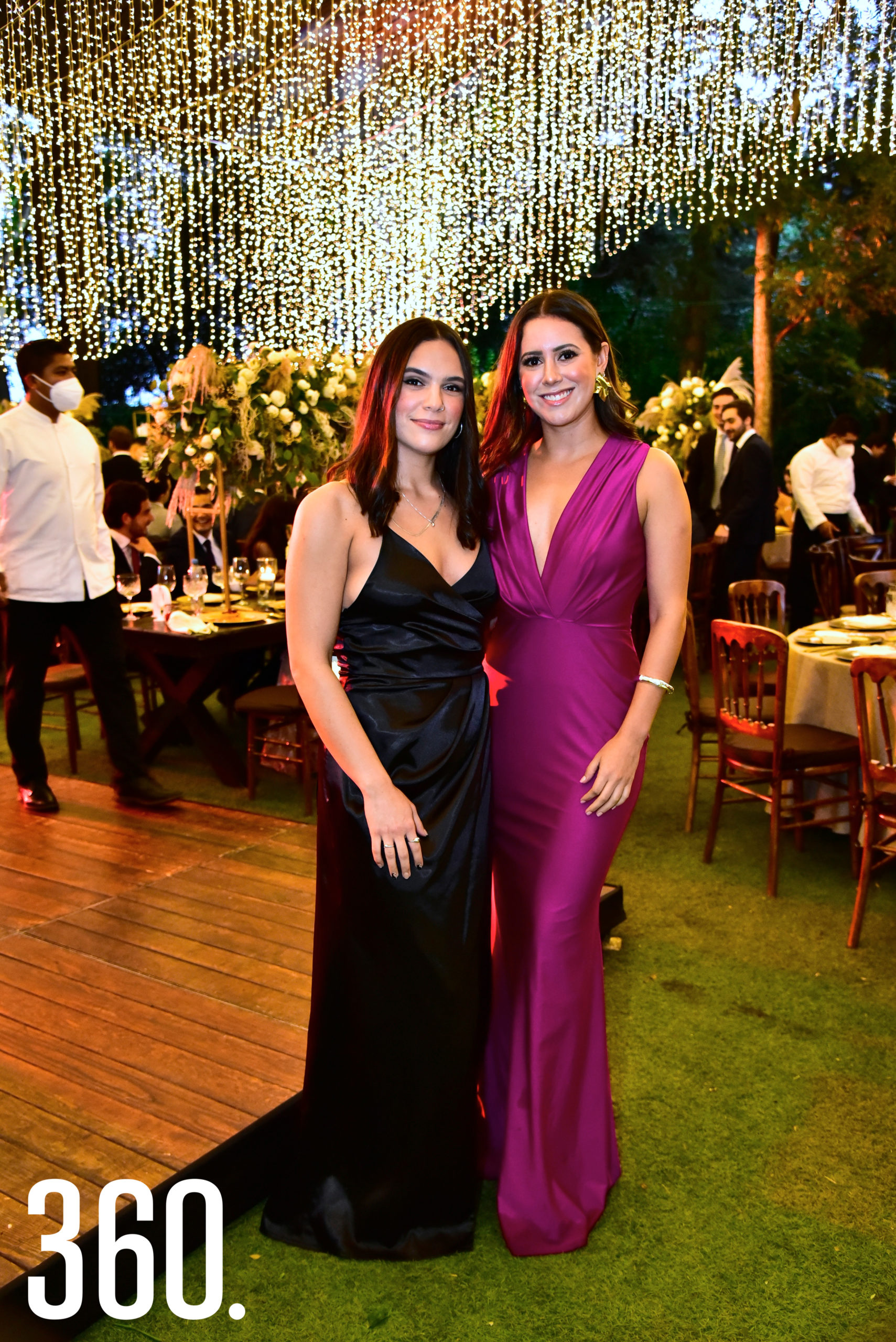 Clarisa Colunga y Angélica Duran.