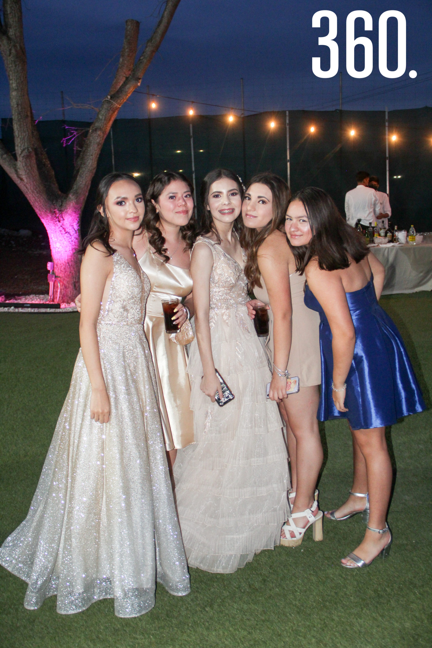 Julia Carranza, Daniela Rodríguez, Nancy Montijo, Adriana García y Gretta Barrios.