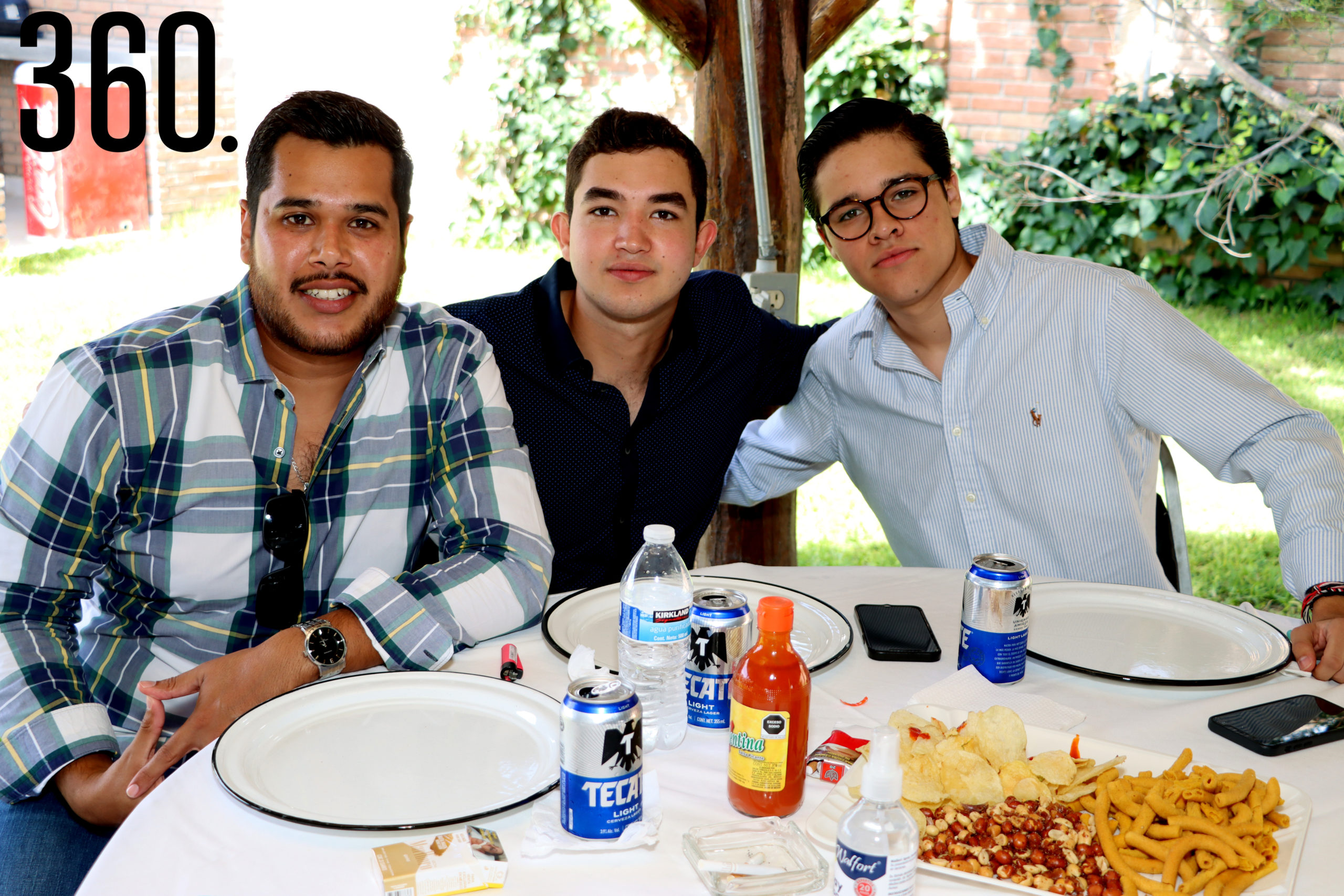 Pepe Rodríguez, Ramón Mario Oyervides y Rodrigo Sánchez.