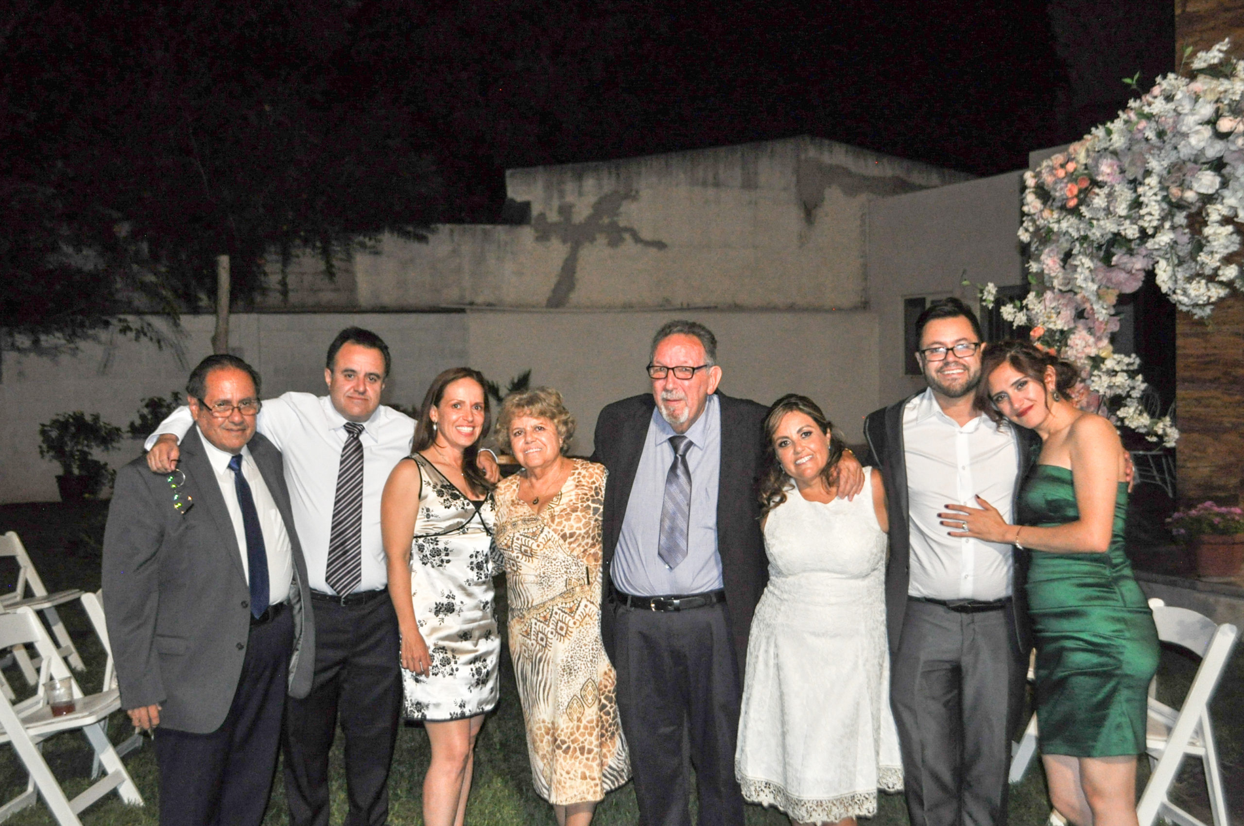 Luis Córdova Alvelais, Luis Juan Córdova, Ivonne Robledo, Esperanza López de Córdova, José Ulises Martínez, Gloria Córdova, Julio Córdova y Vicky Said.