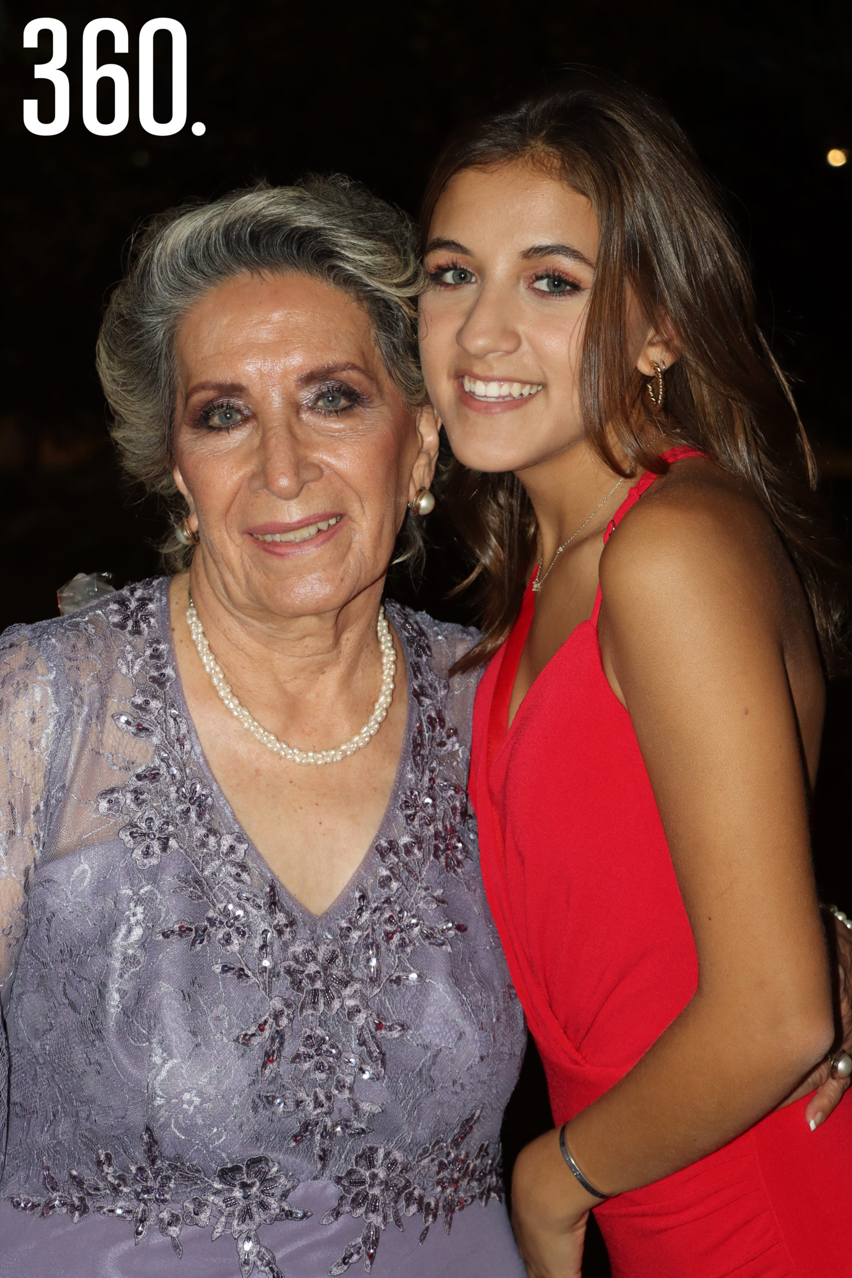 Rosa Elva Méndez y Ana Paula Tattersfield.
