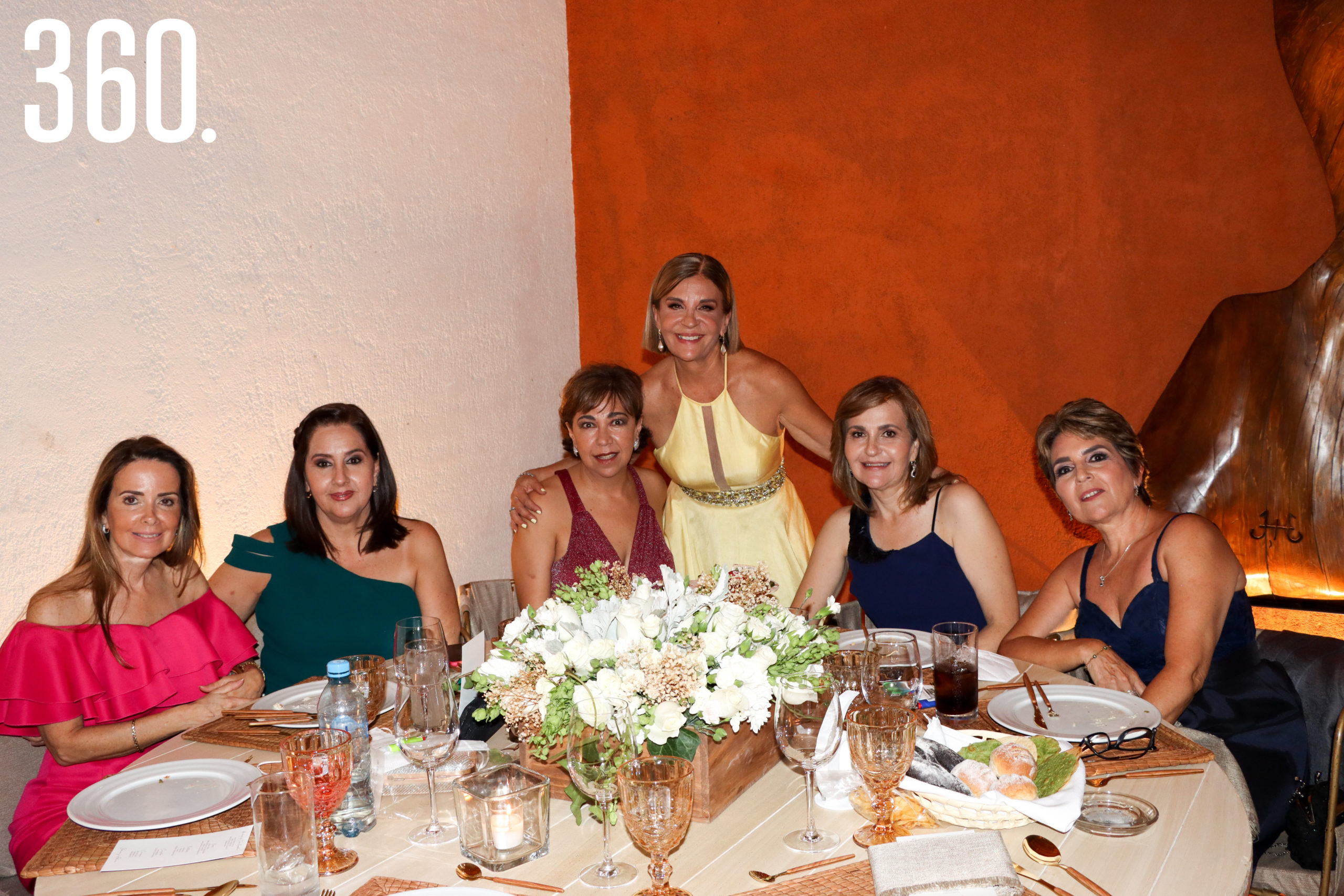 Gloria Arizpe, Patricia Escorces, Marce Padilla, Patricia Orta, Claudia Aguirre y Marialba Rodríguez.