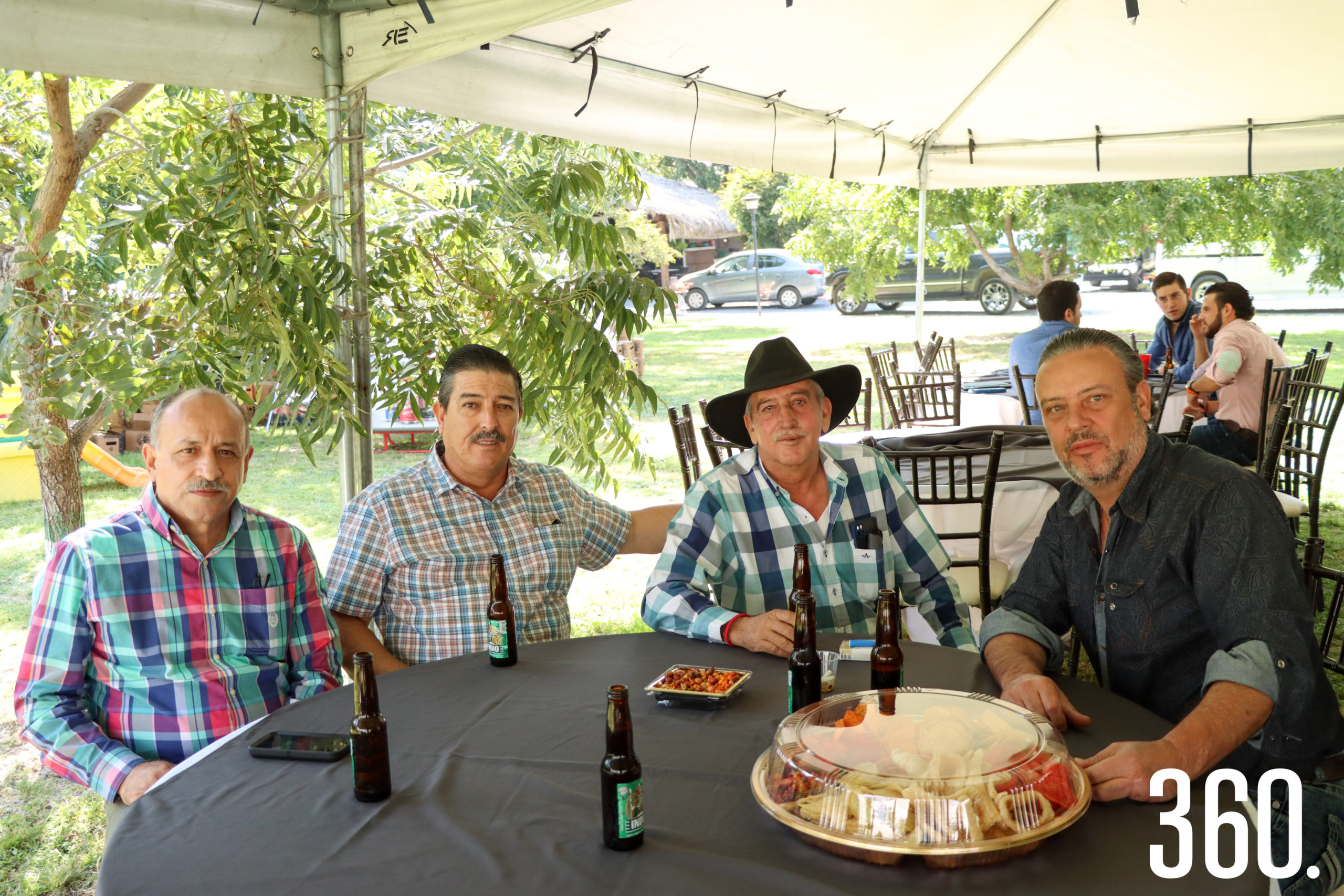 José Antonio Valdéz, Miguel Pepi, Héctor Miguel Pepi y Ricardo Pepi.