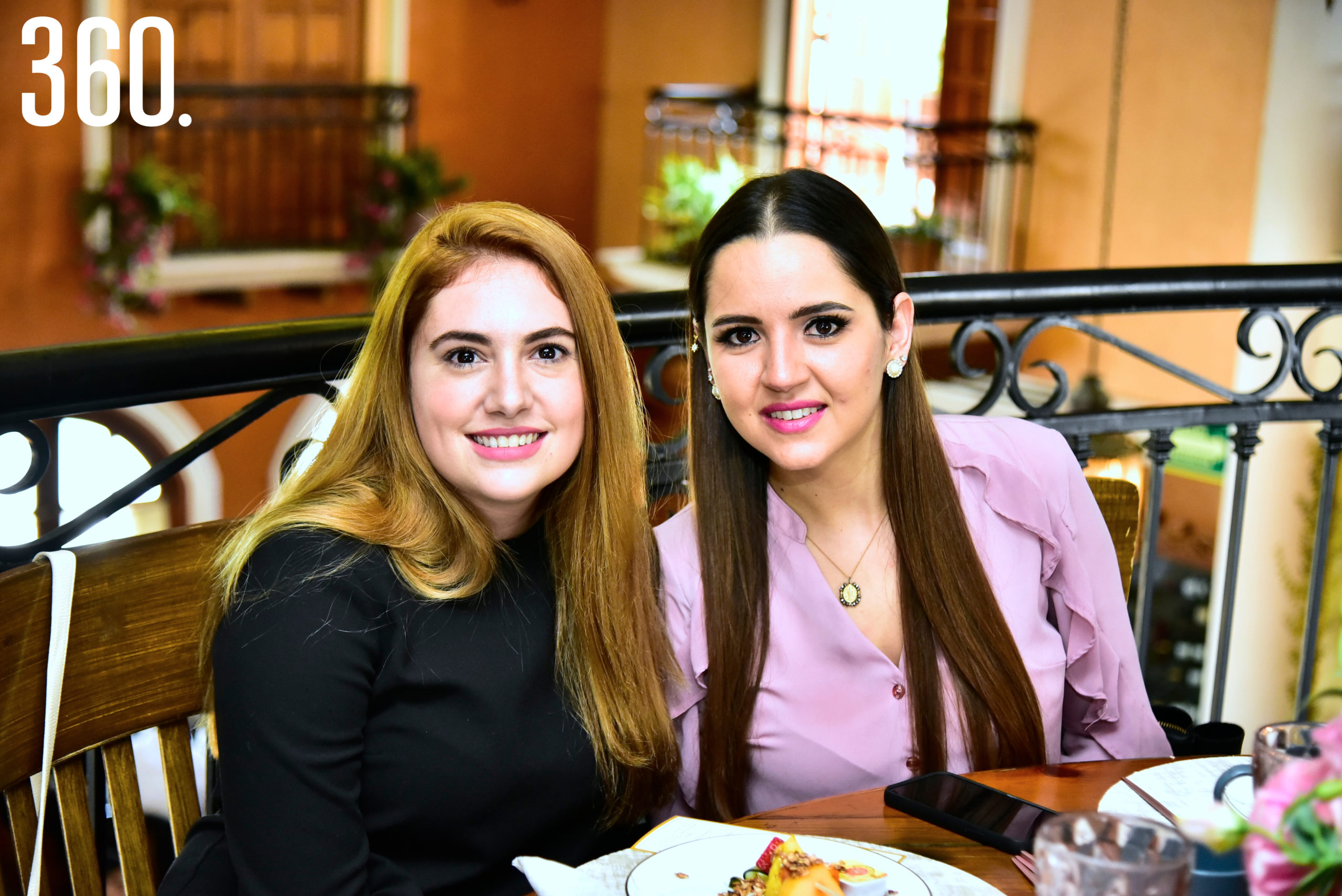 Patricia Ozuna y Ana Sofía Dávila.