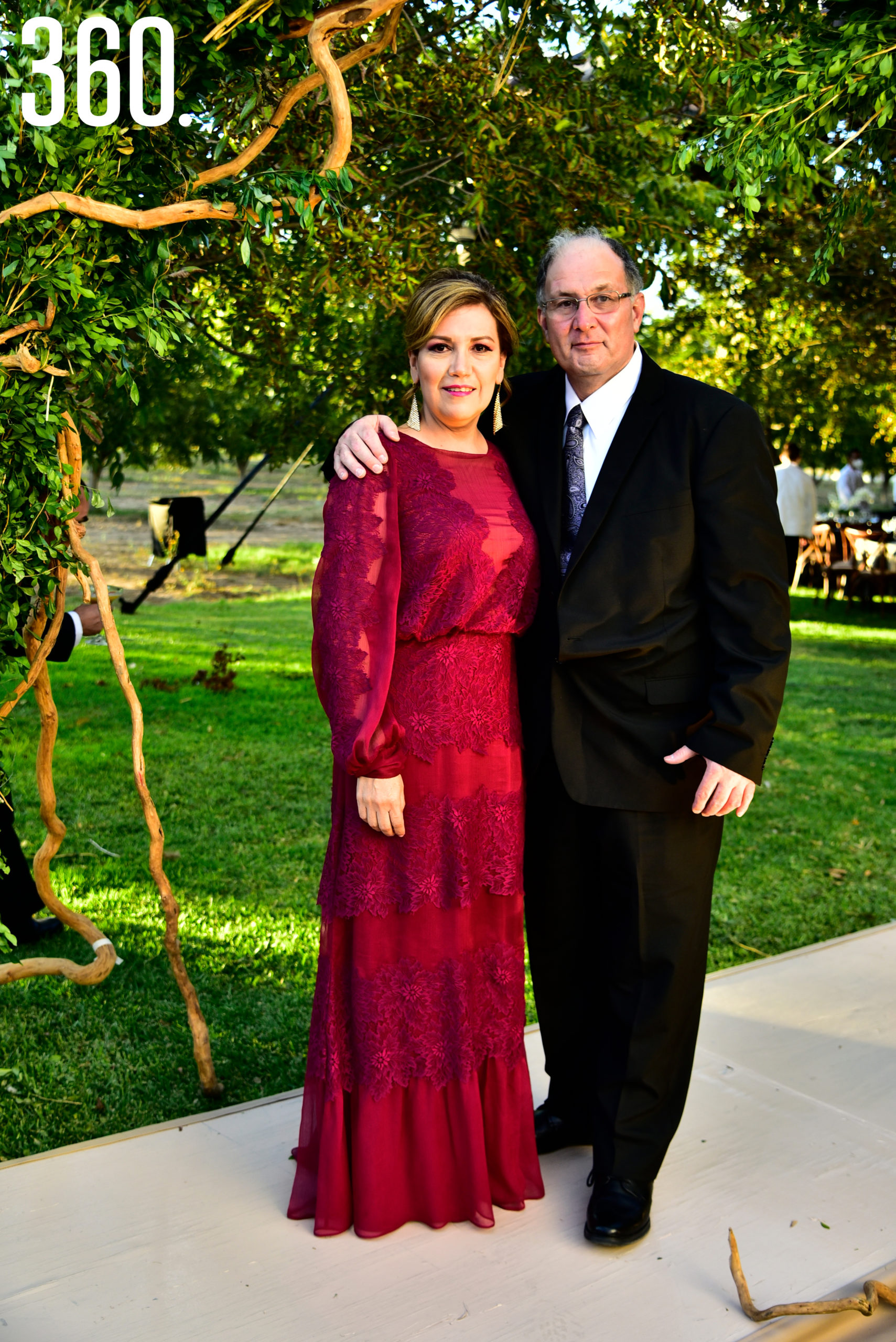 Olga Saldaña de Lozano y Juan Antonio Lozano.