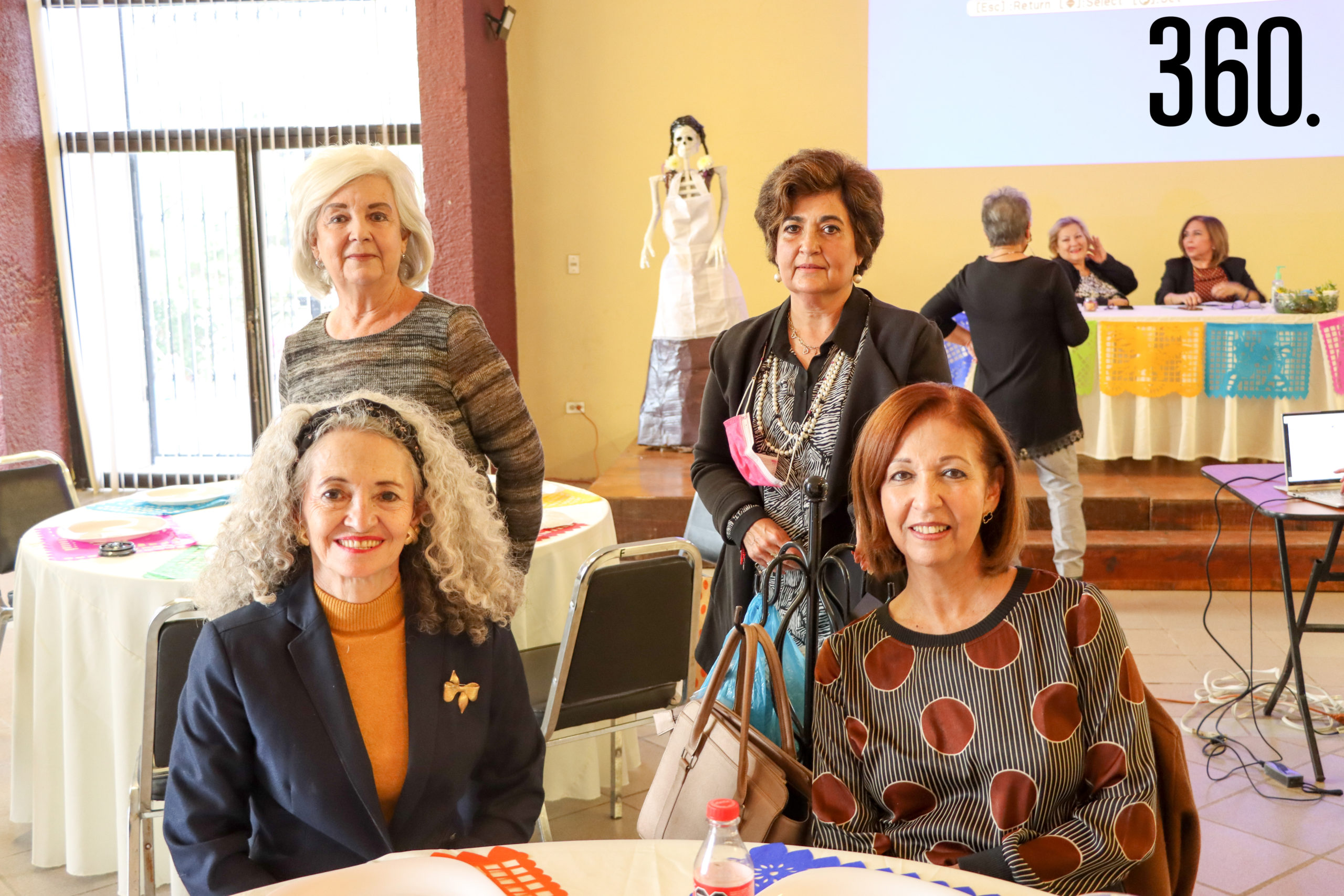 Rossy Mejía, Silvia Rocca, Paty Anda y Male de Berlanga.