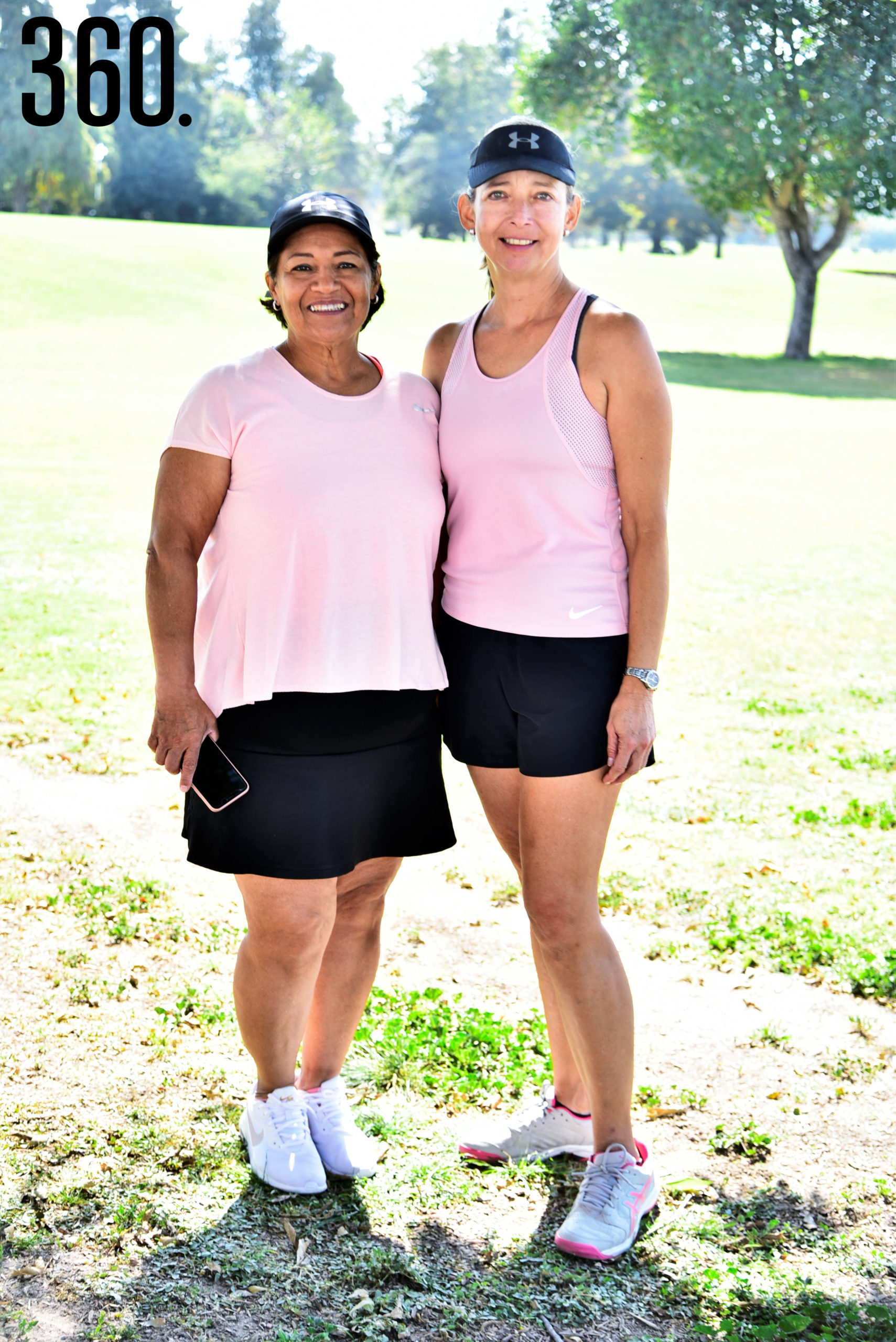 Susana de Flores y Adriana Viramontes.