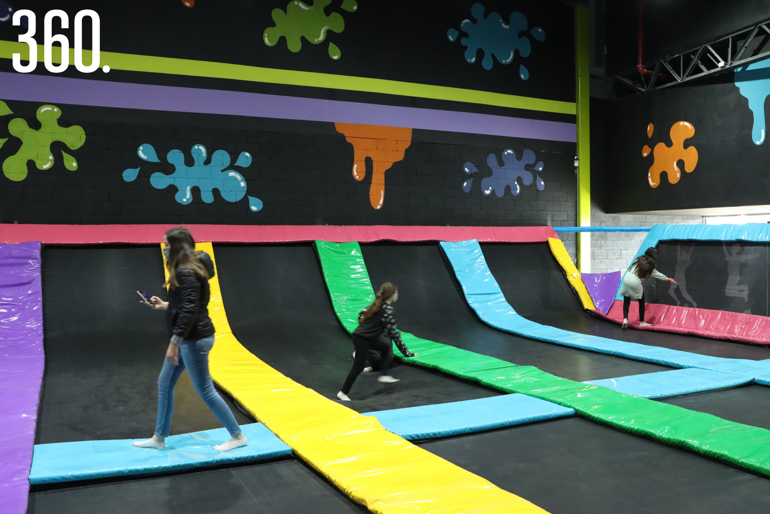 Instalaciones de Jump & Fly.