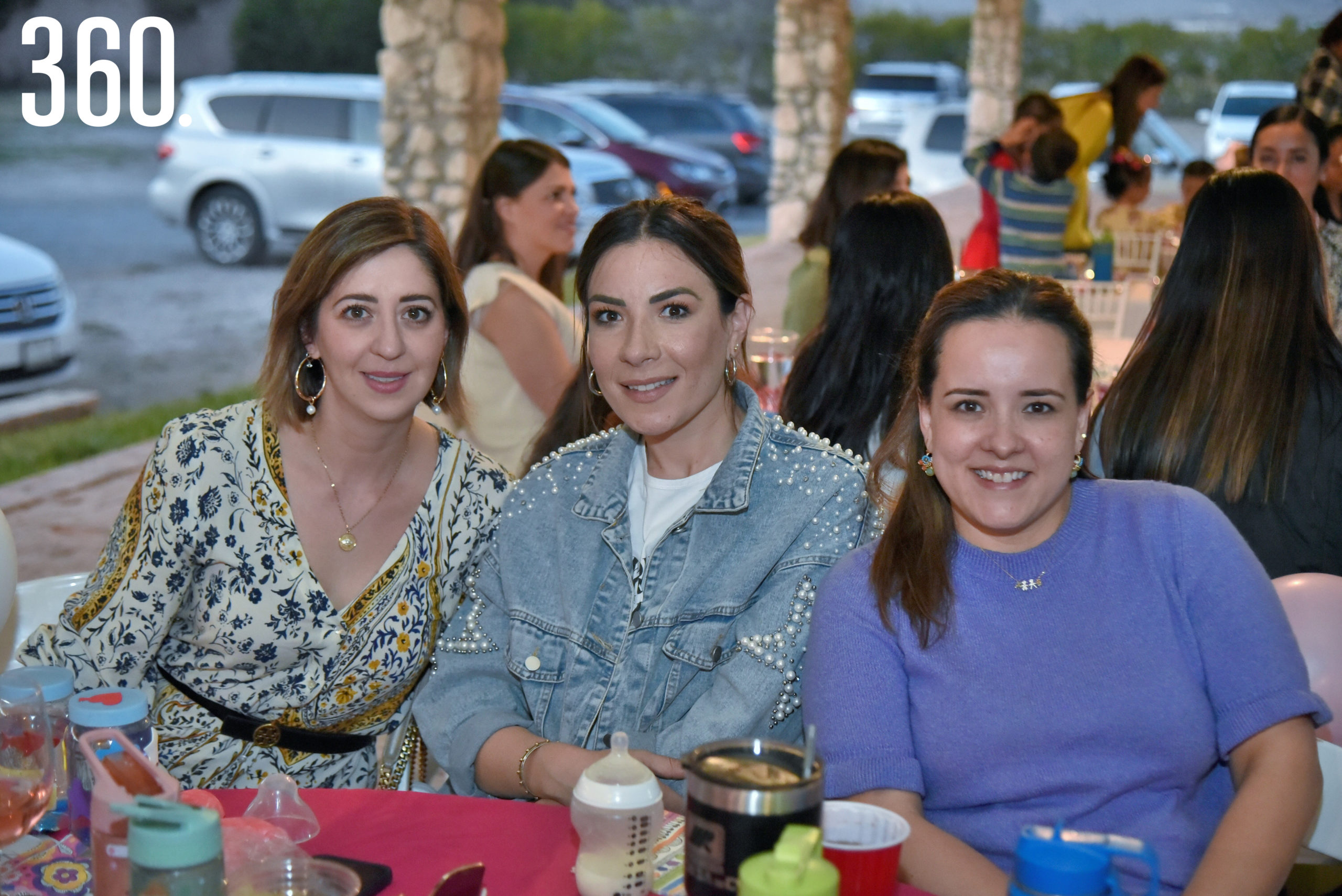 Yusel Lozano, Beatriz Carrillo y Liliana Mitre.