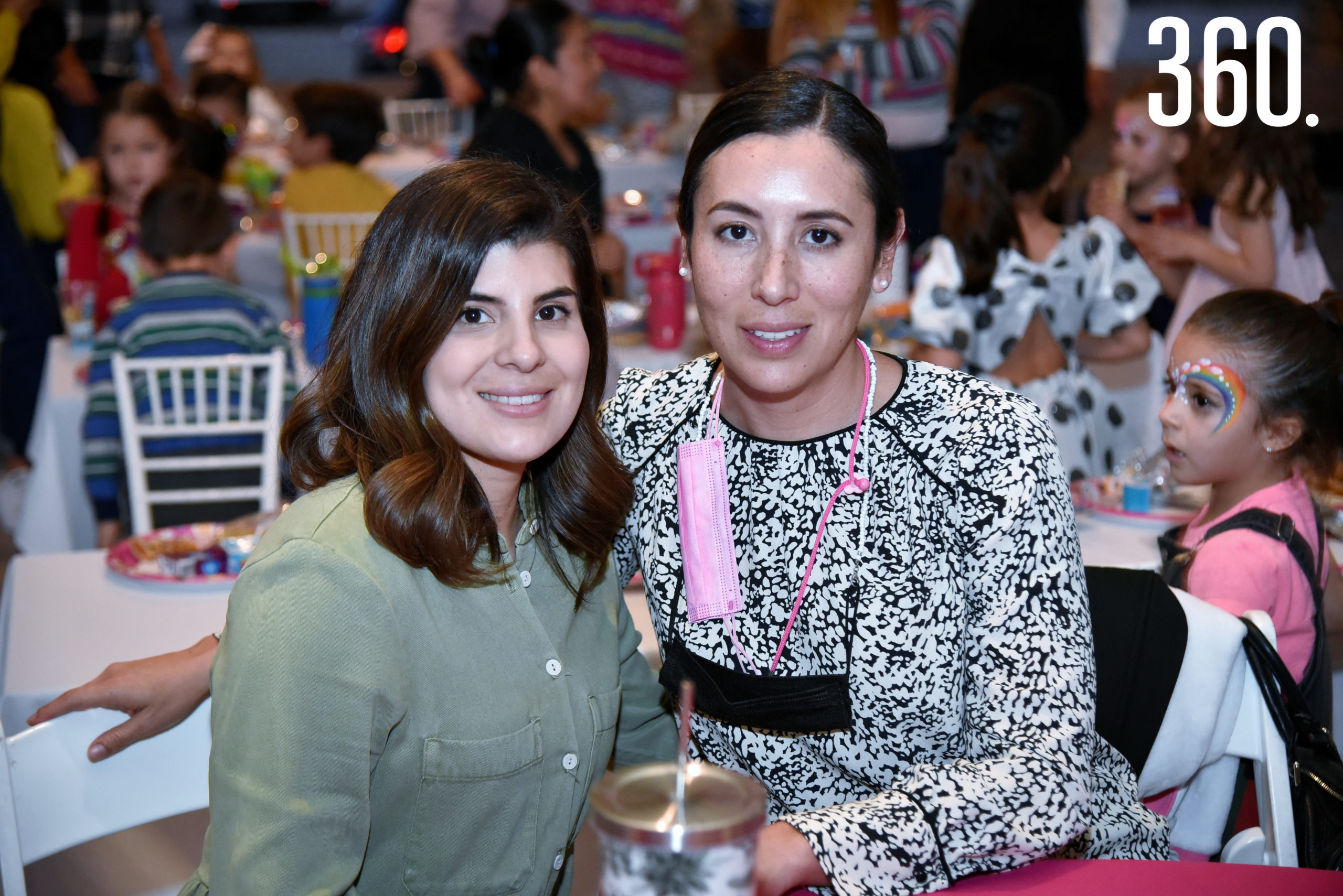 Ruth Rodarte y Belinda Oranday.