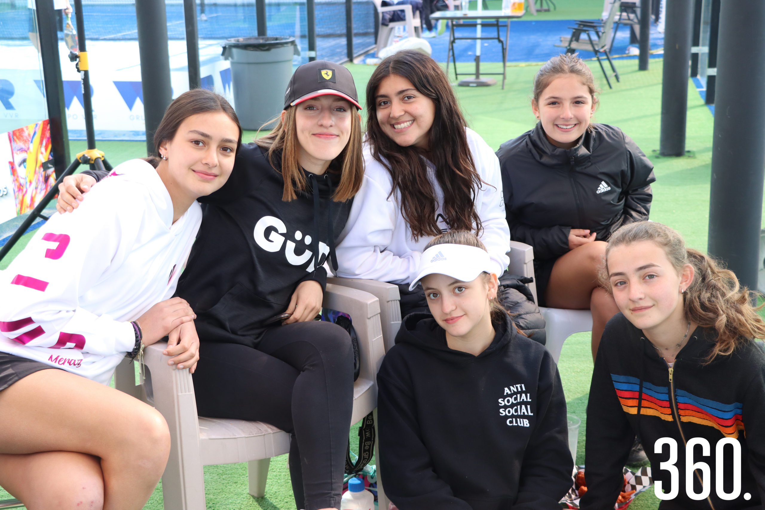 Angélica Meraz, Alba Lastra, Renata Canela, María Pau González, Renata Martínez y Ximena Muñoz.