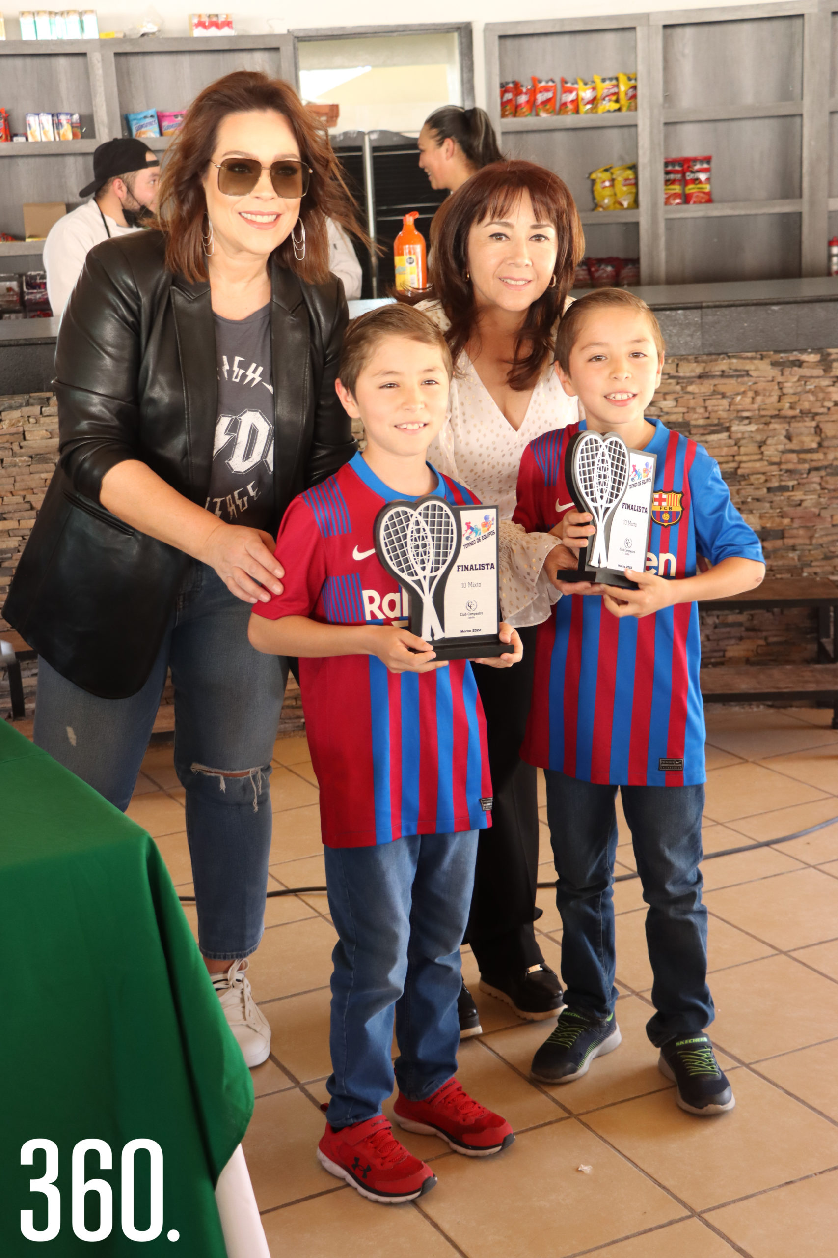 Santiago y Rodrigo Mellado, finalistas categoría 10 mixto.