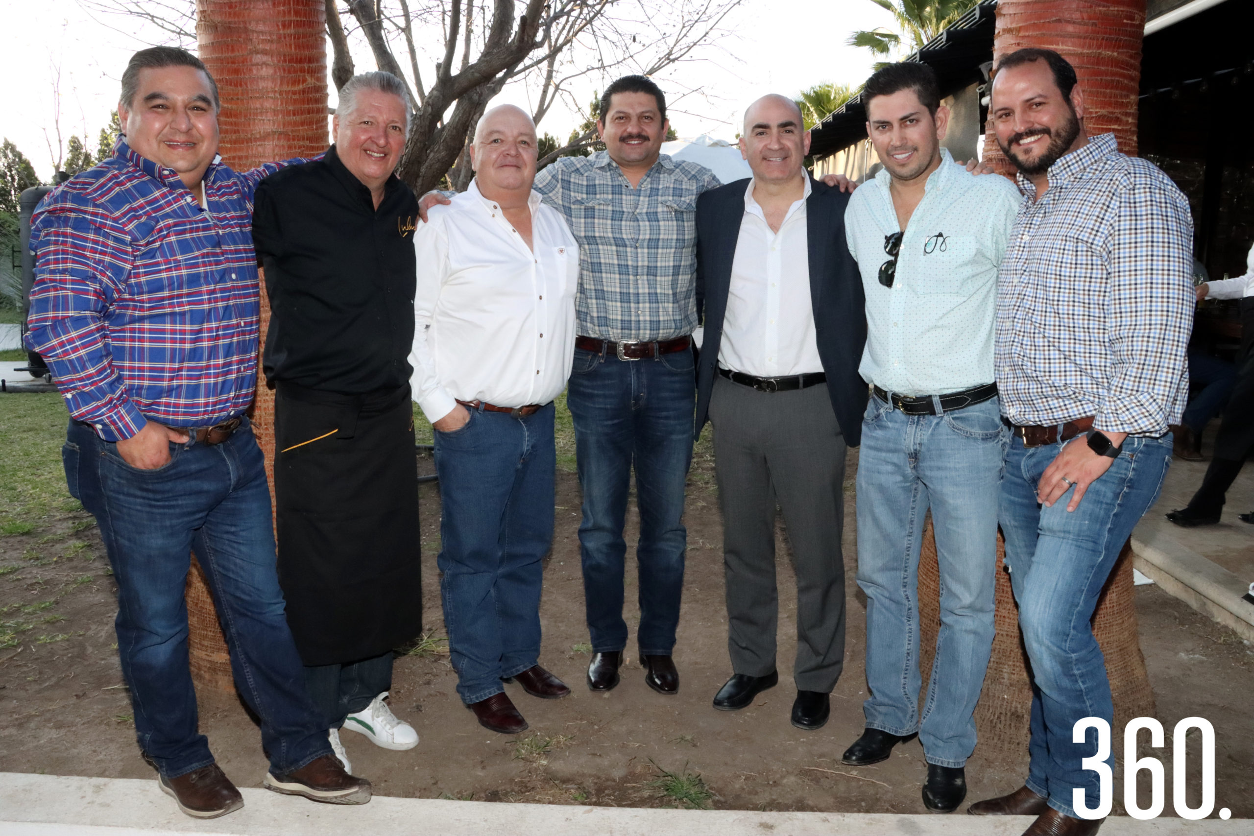 Poncho López, Alfonso Pizarro, Jacobo Dávila, Juan Carlos Villarreal, Mario Mata, Regulo Zapata y Chova Rodríguez.