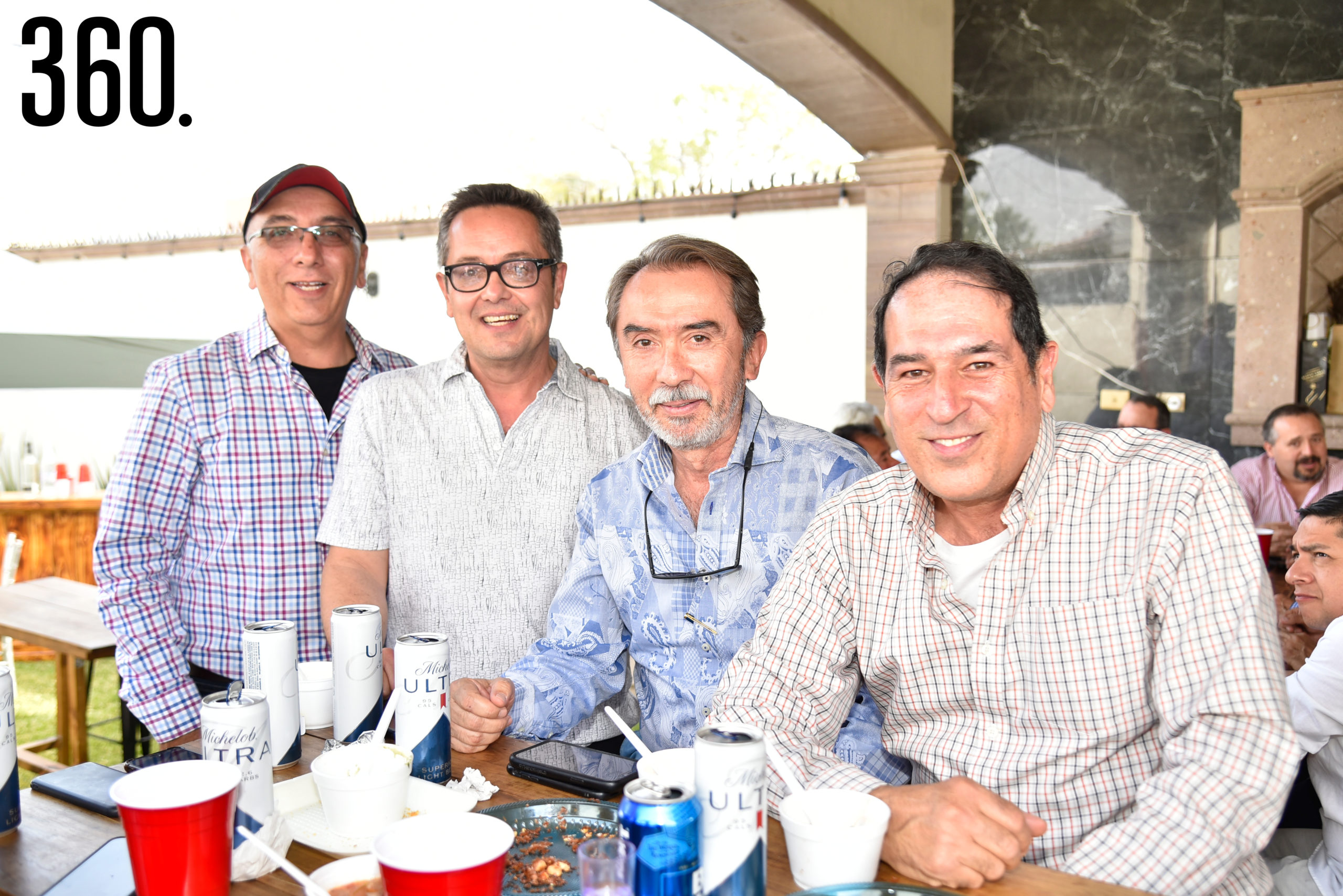 Fernando García, Raúl Rivas, Luis Miguel Hernández y Sergio de la Garza.