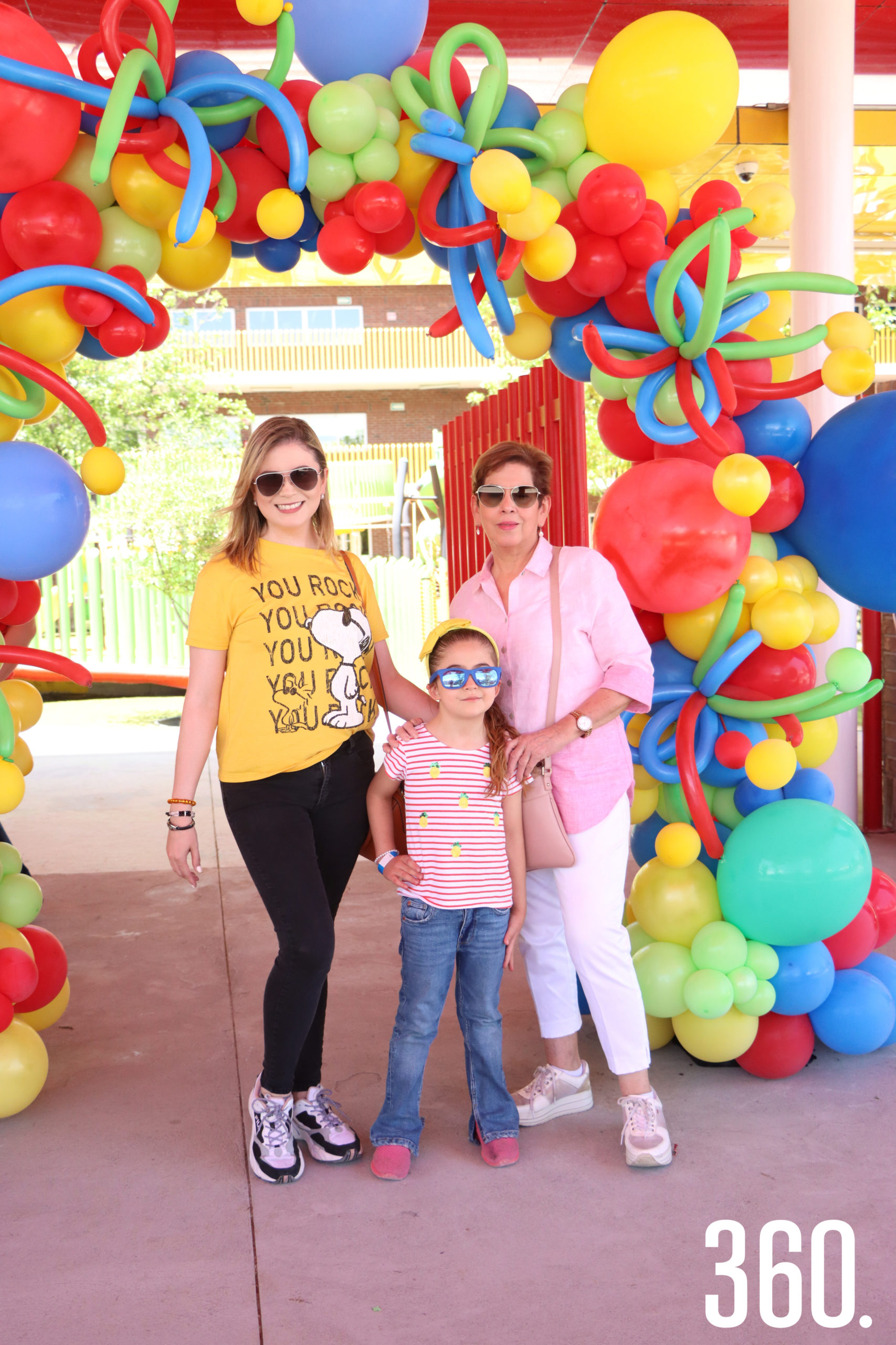 Raquel González, Sofía Treviño y Yolanda González.