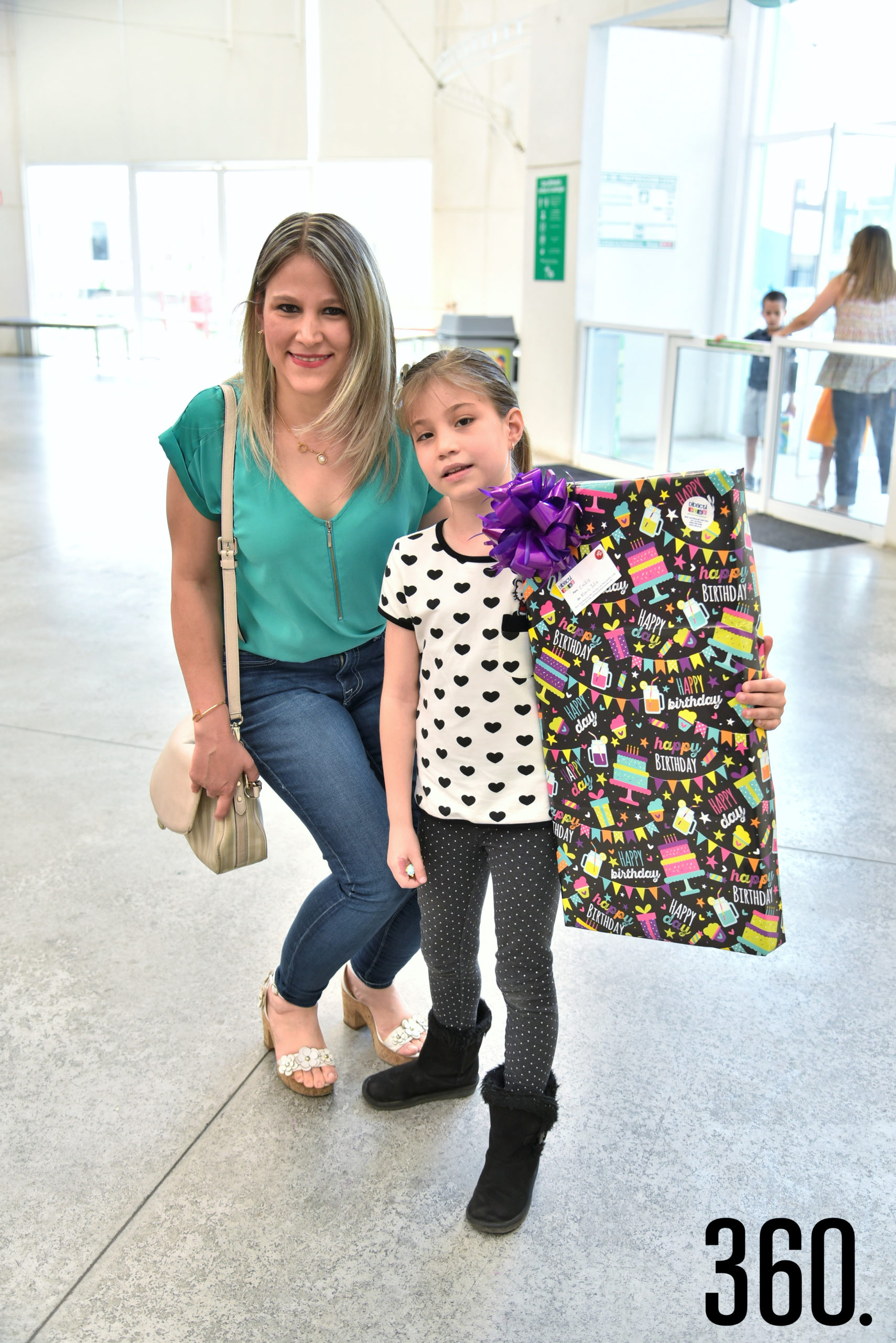 María Julia González y Julie González.