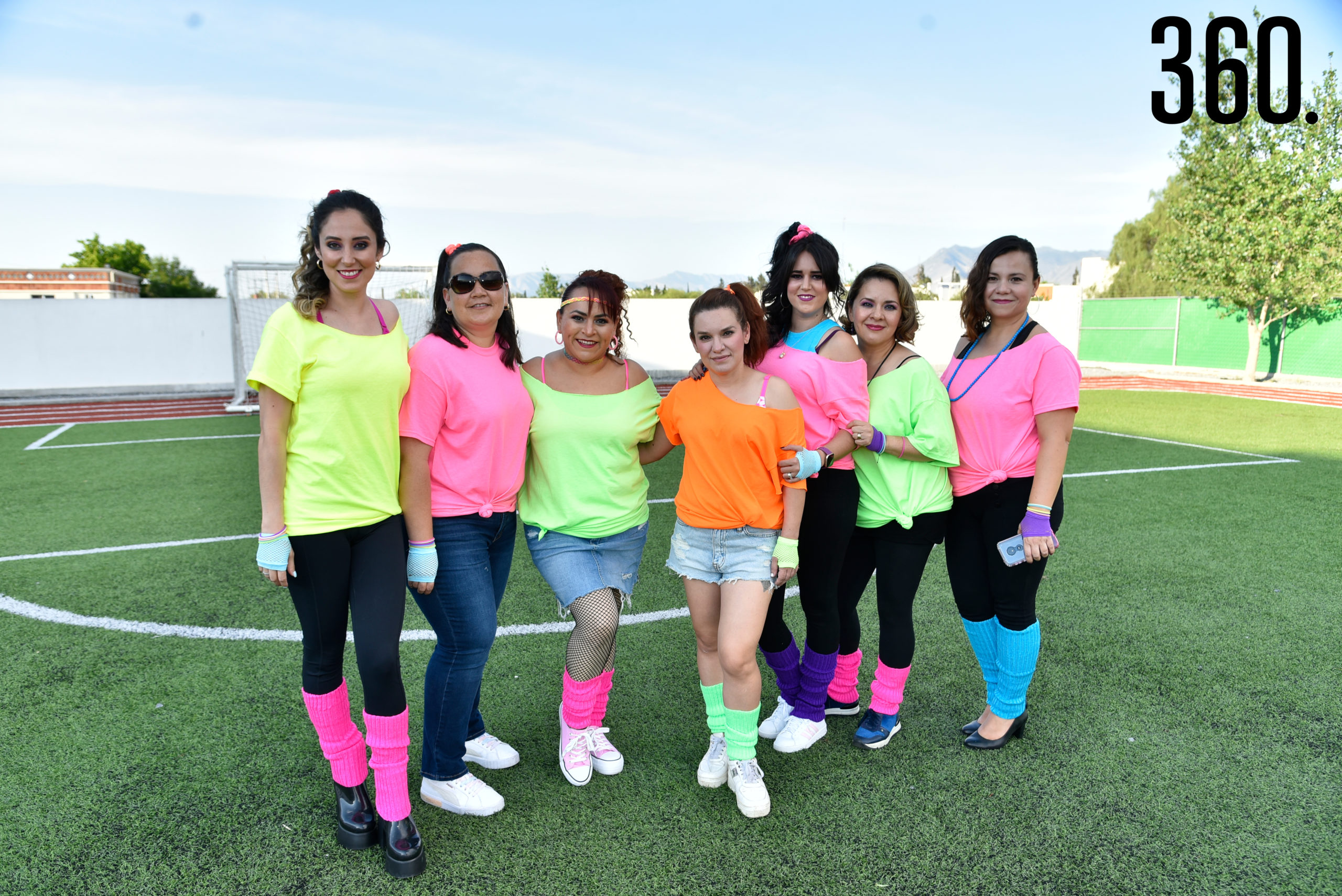 Janet Berlanga, Saily Peña, Ale Castro, Amelia Dávalos, Estefanía Montiel, Diana Ruiz y Arely Menem.