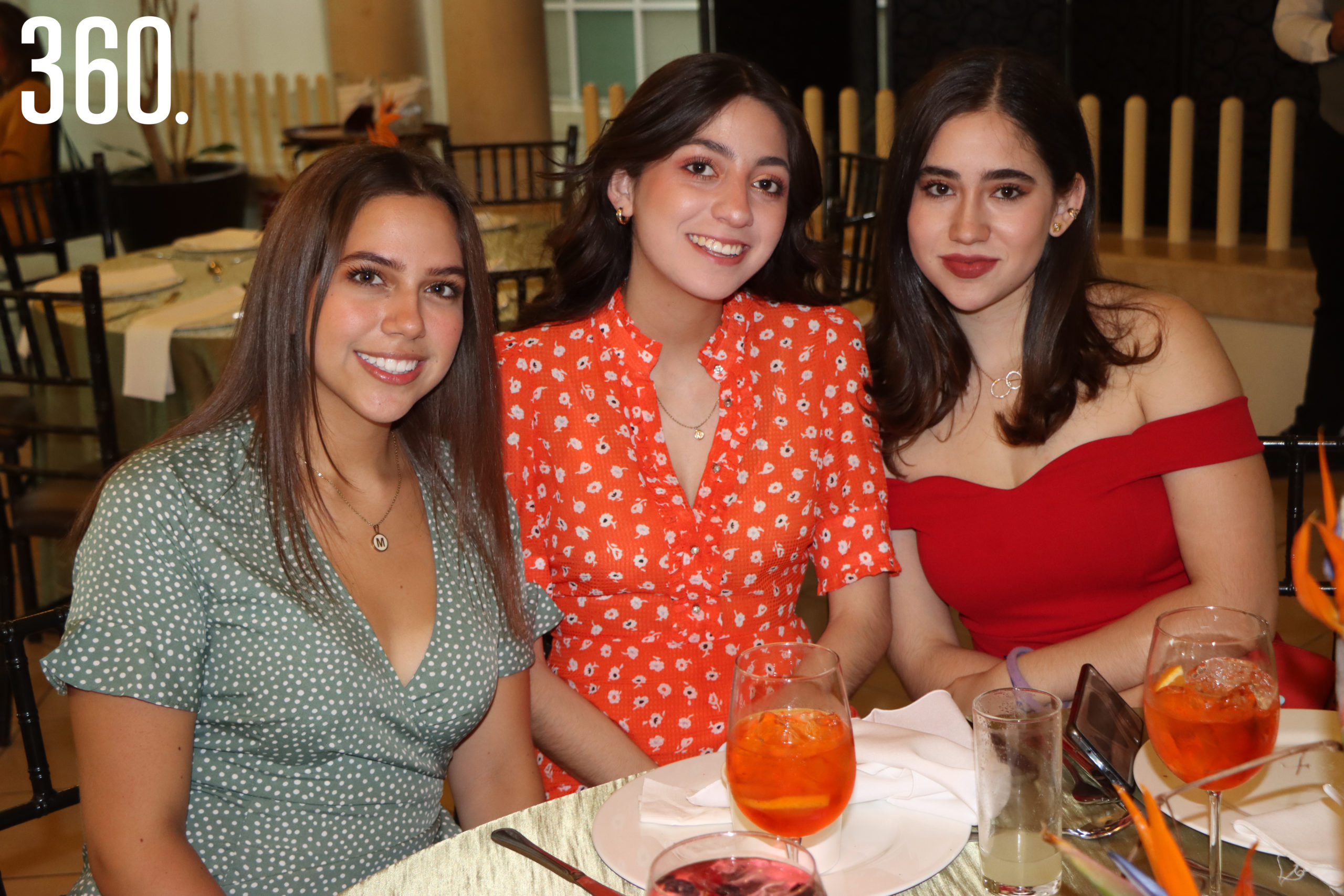 Marian Ramírez, Hilda Rodríguez y Claudia Flores.