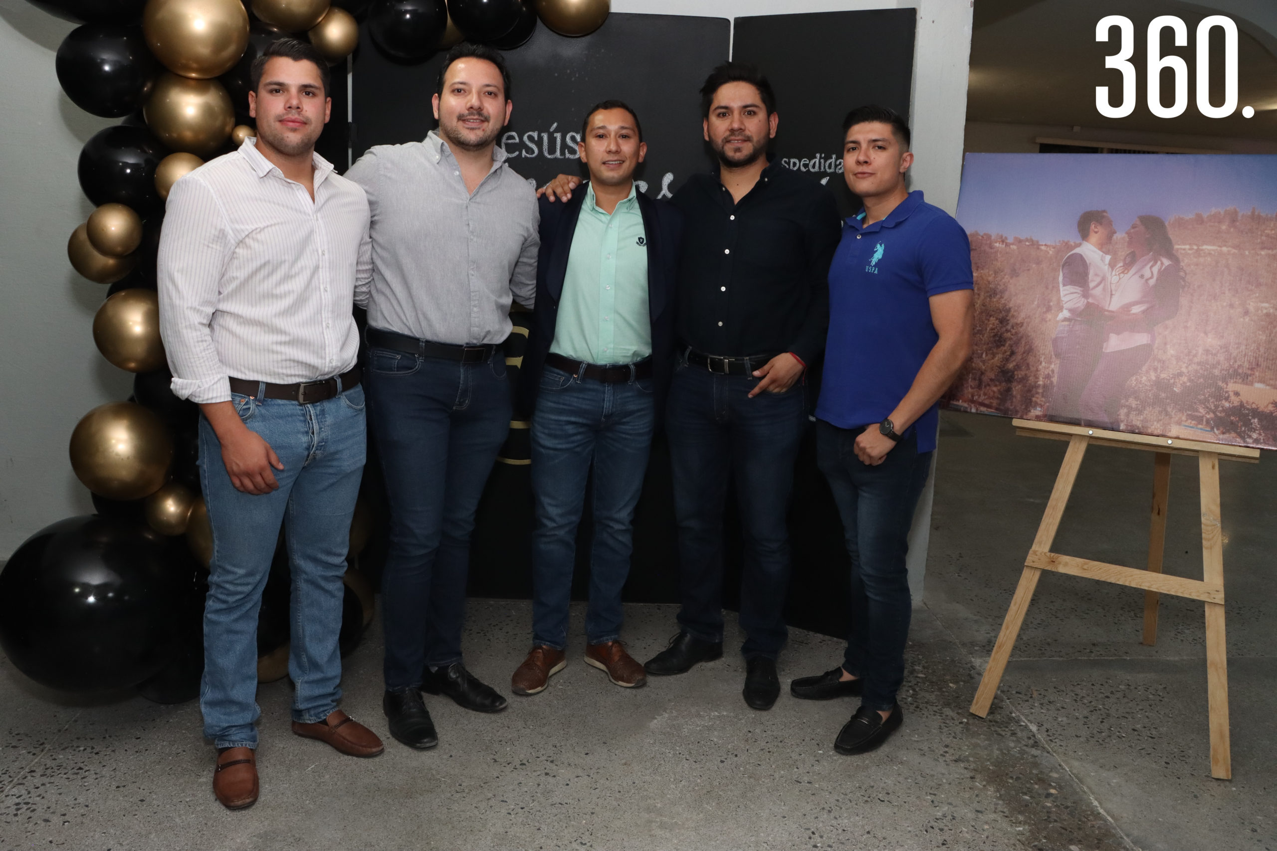 Alejandro Sáenz, Gerardo Escobedo, Jesús Alberto Gómez López, Eduardo Zamora y Simón Flores.