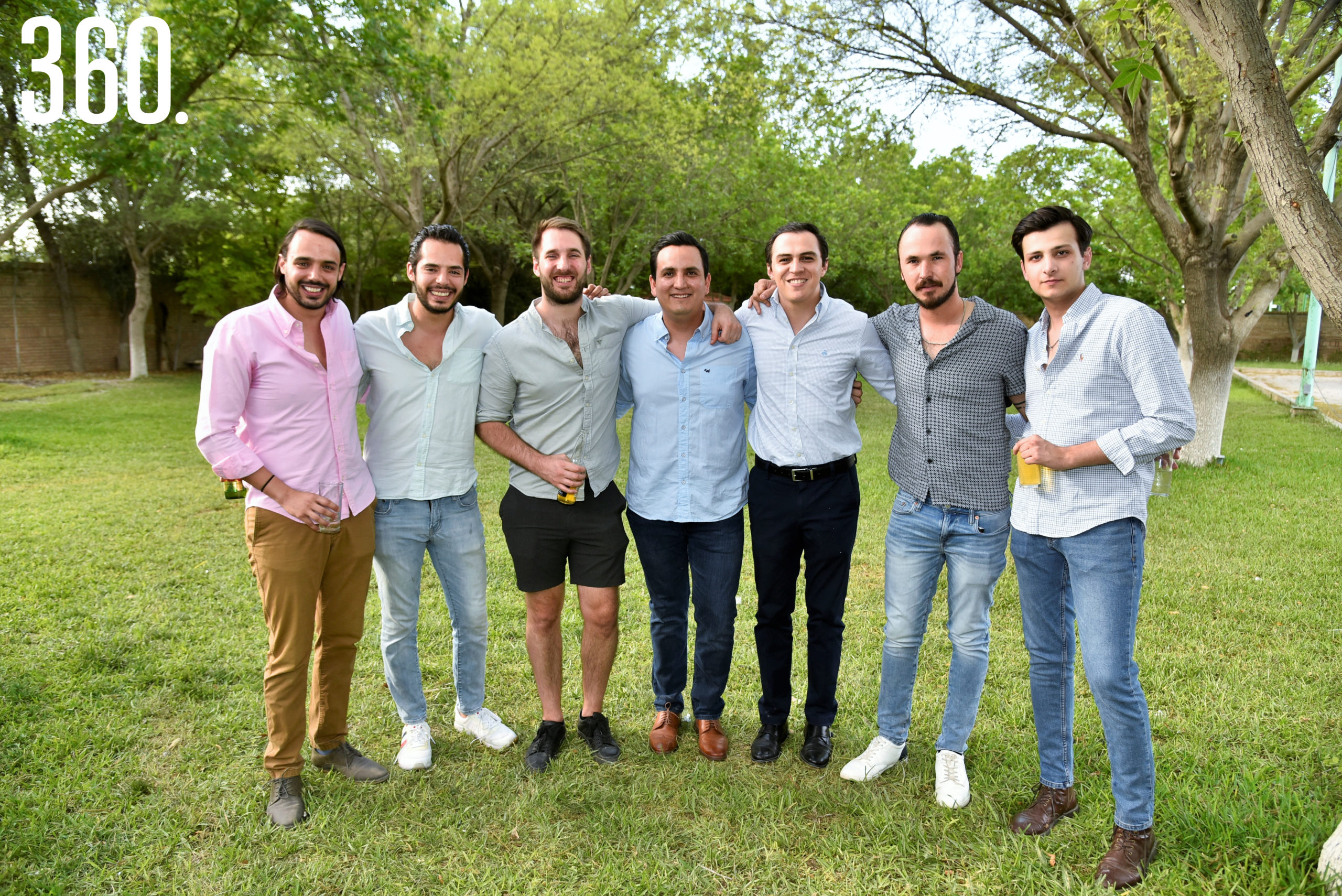 Alfredo y Luis Barragán, Christof, Alejandro Hernández, Rubén Casados, José Luis López y Gerardo Zertuche.