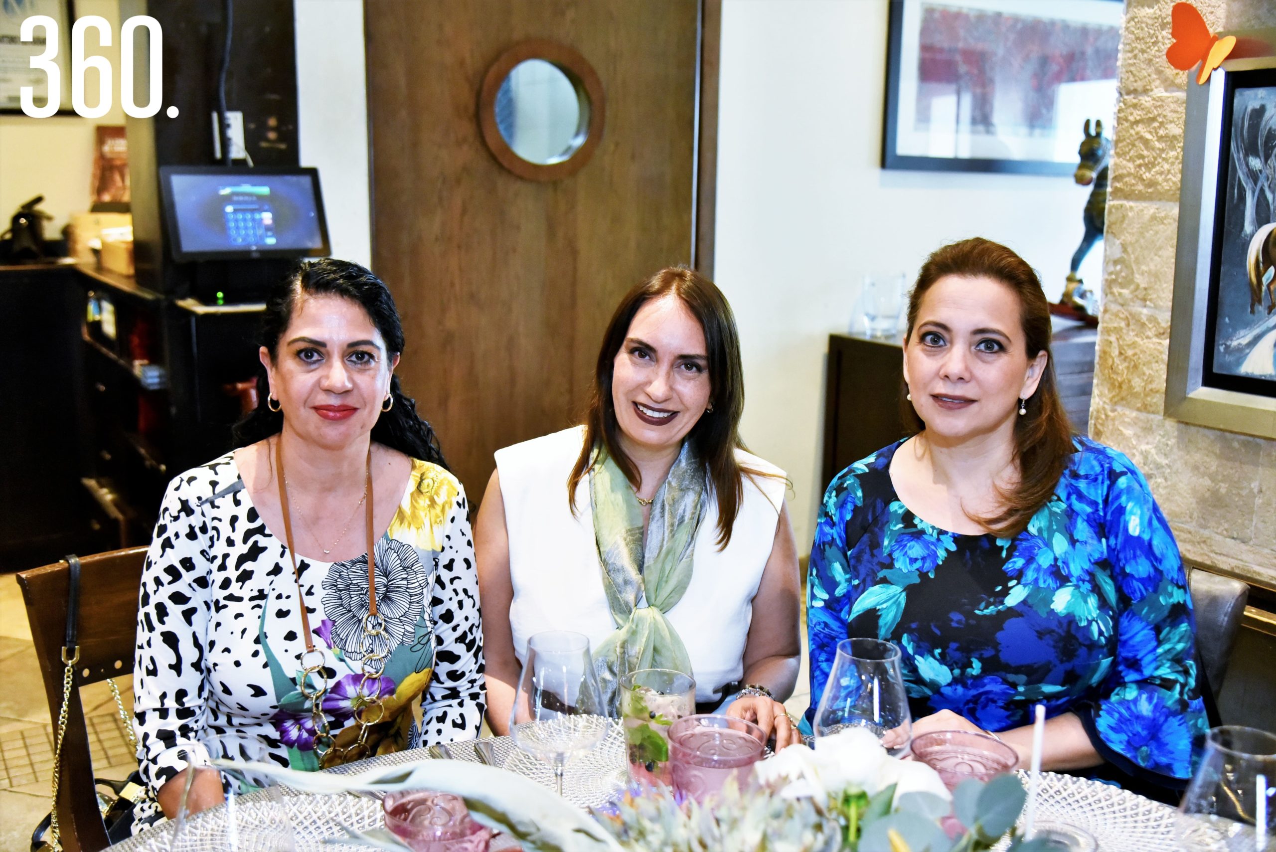 Veronica Martínez, Lulú de Gómez y María Isabel Romero.