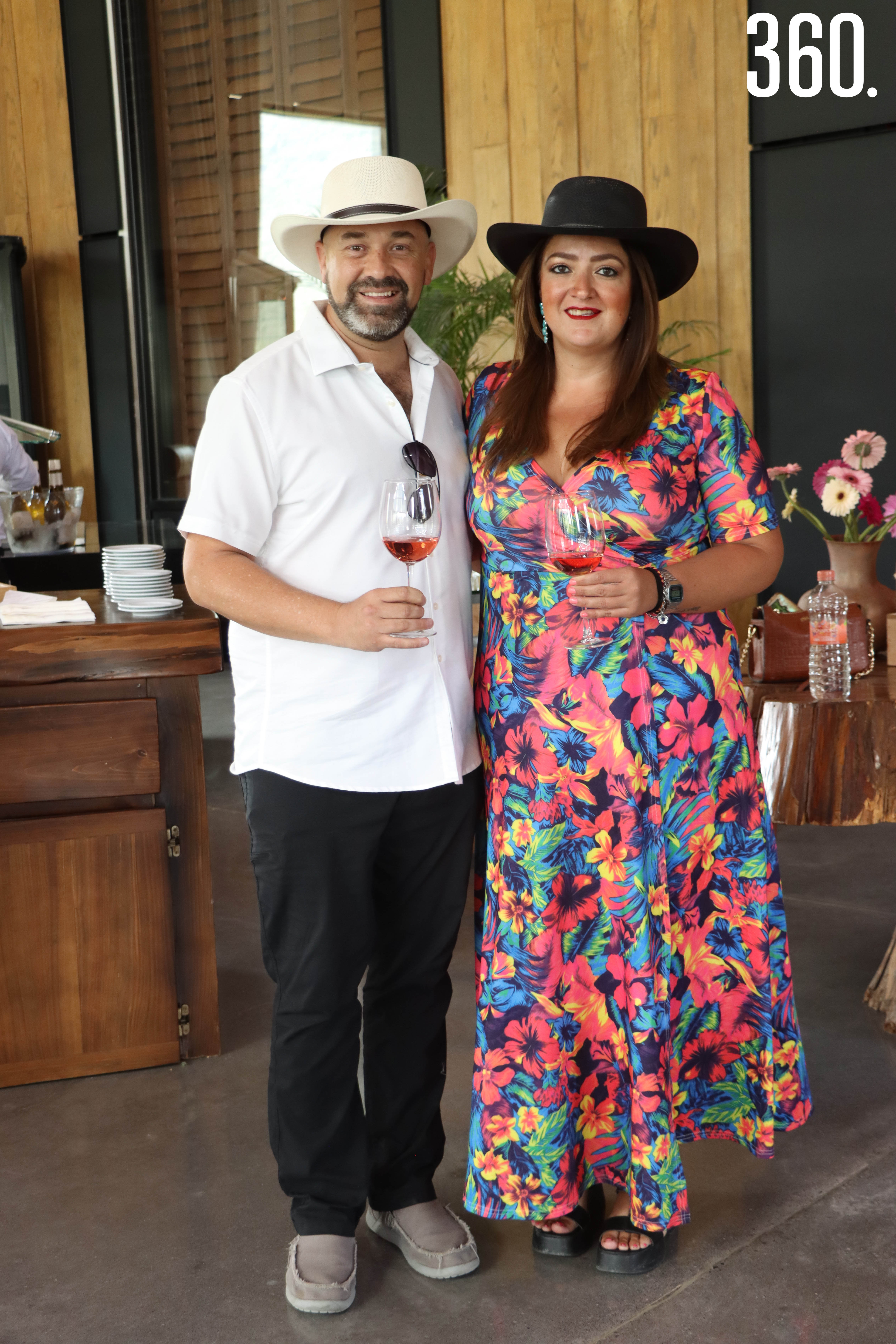 Álvaro Peña y Natalia Fraustro.