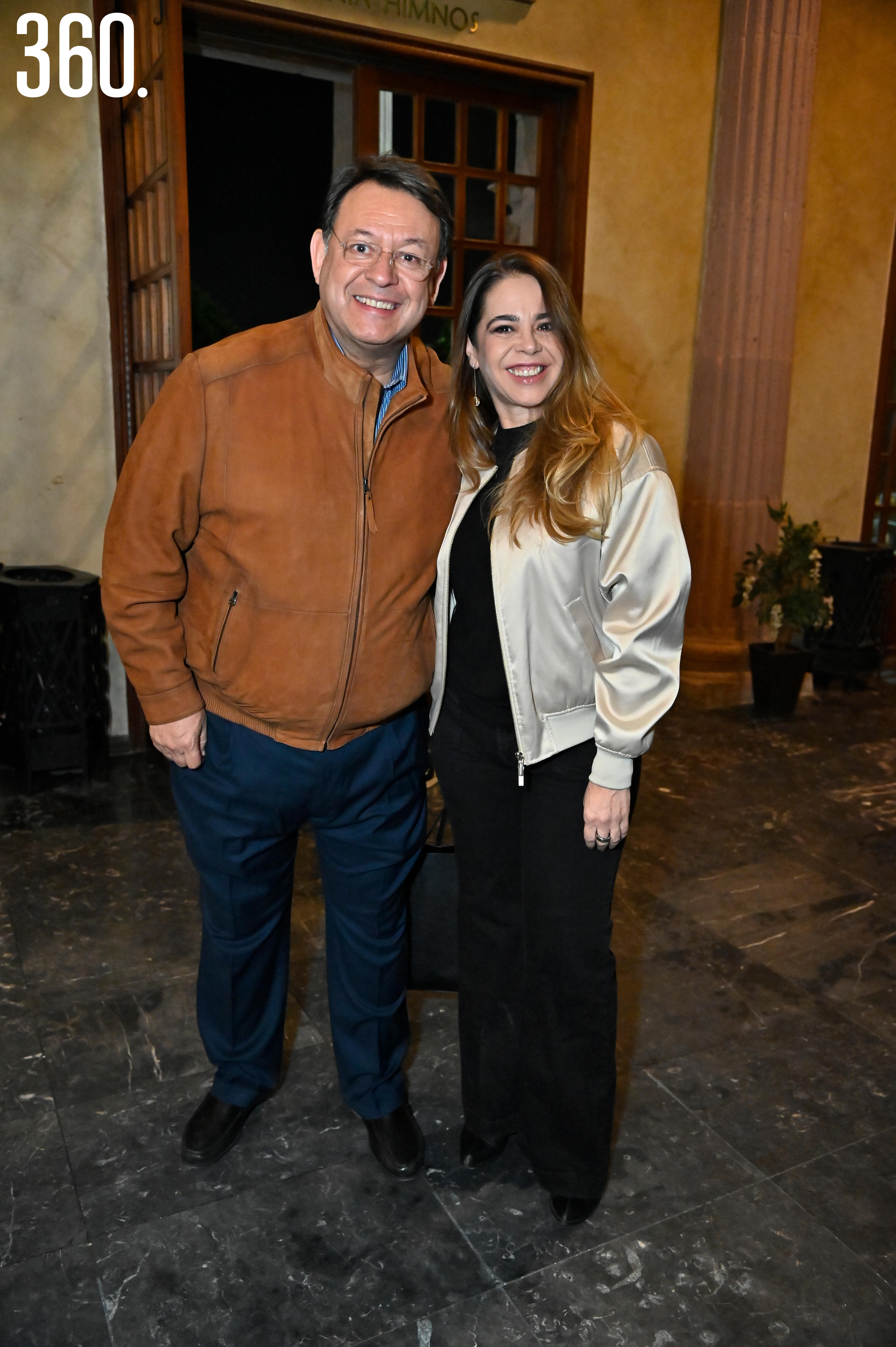 Lauro Cortés y Claudia Farías.