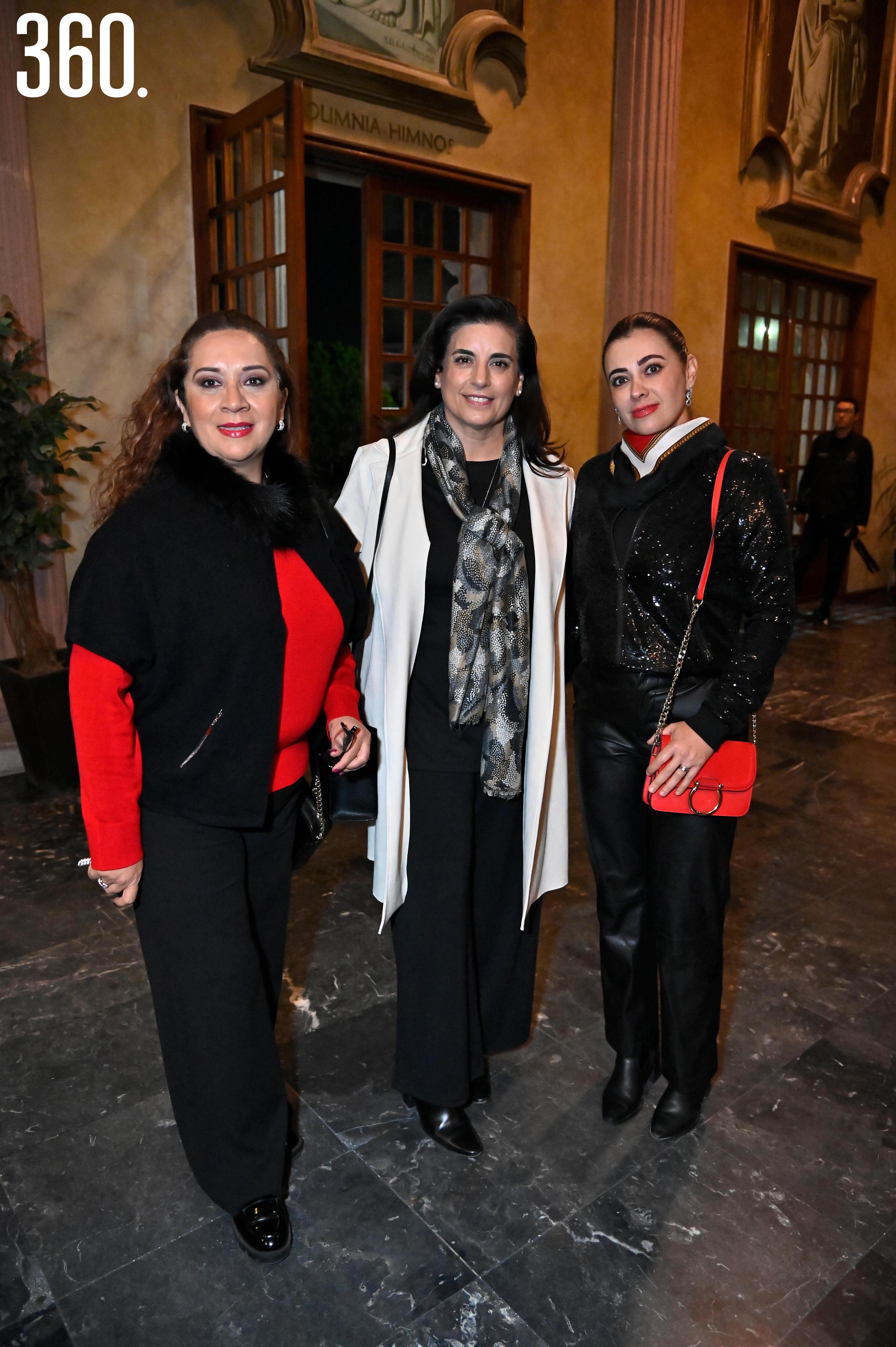 Rosa Lilia Hernández, Ana Ceci Mata y Gabriela Recio.