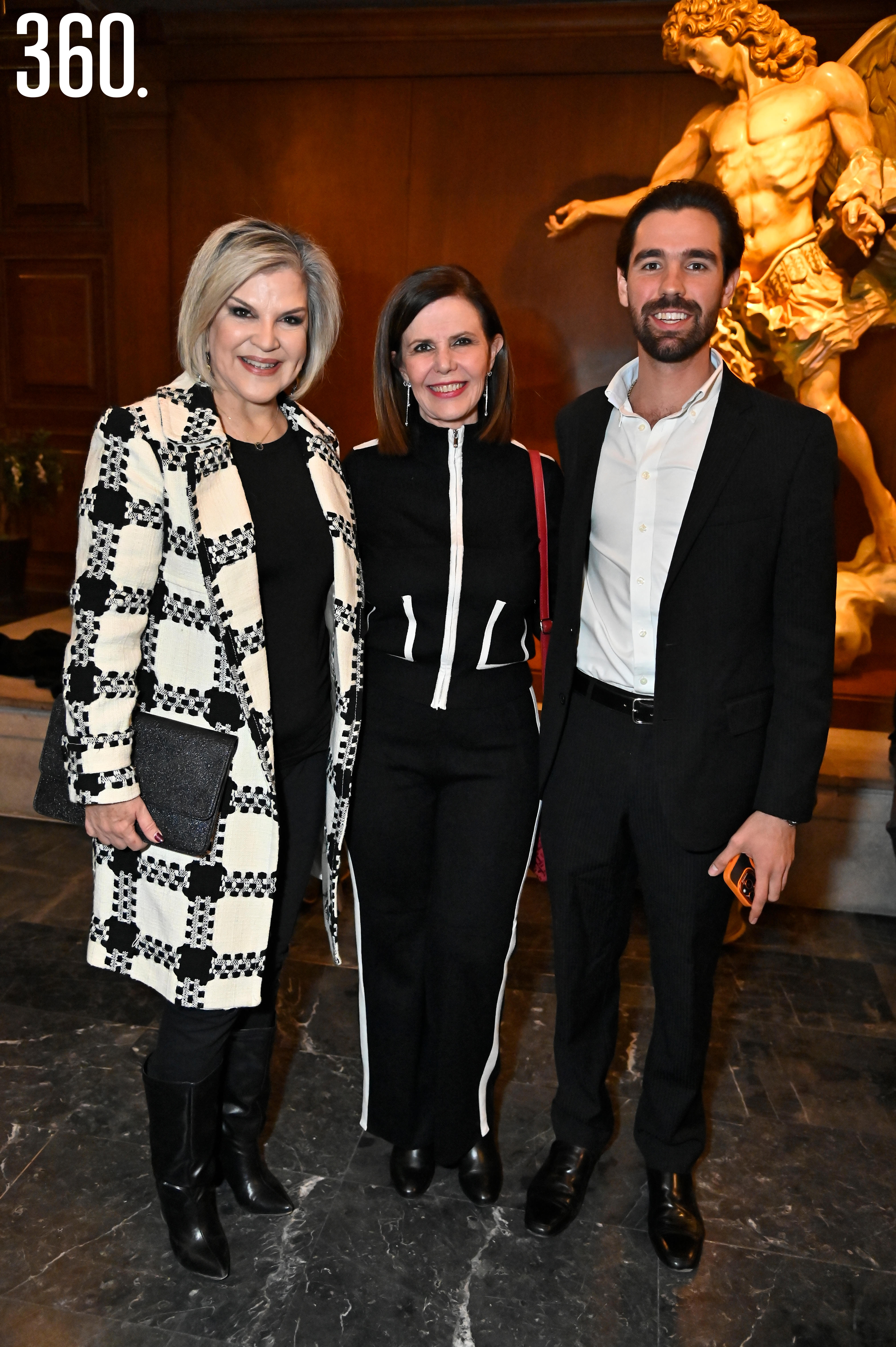 Leticia Rodarte, Gabriela Romero y Adrián de la Peña.