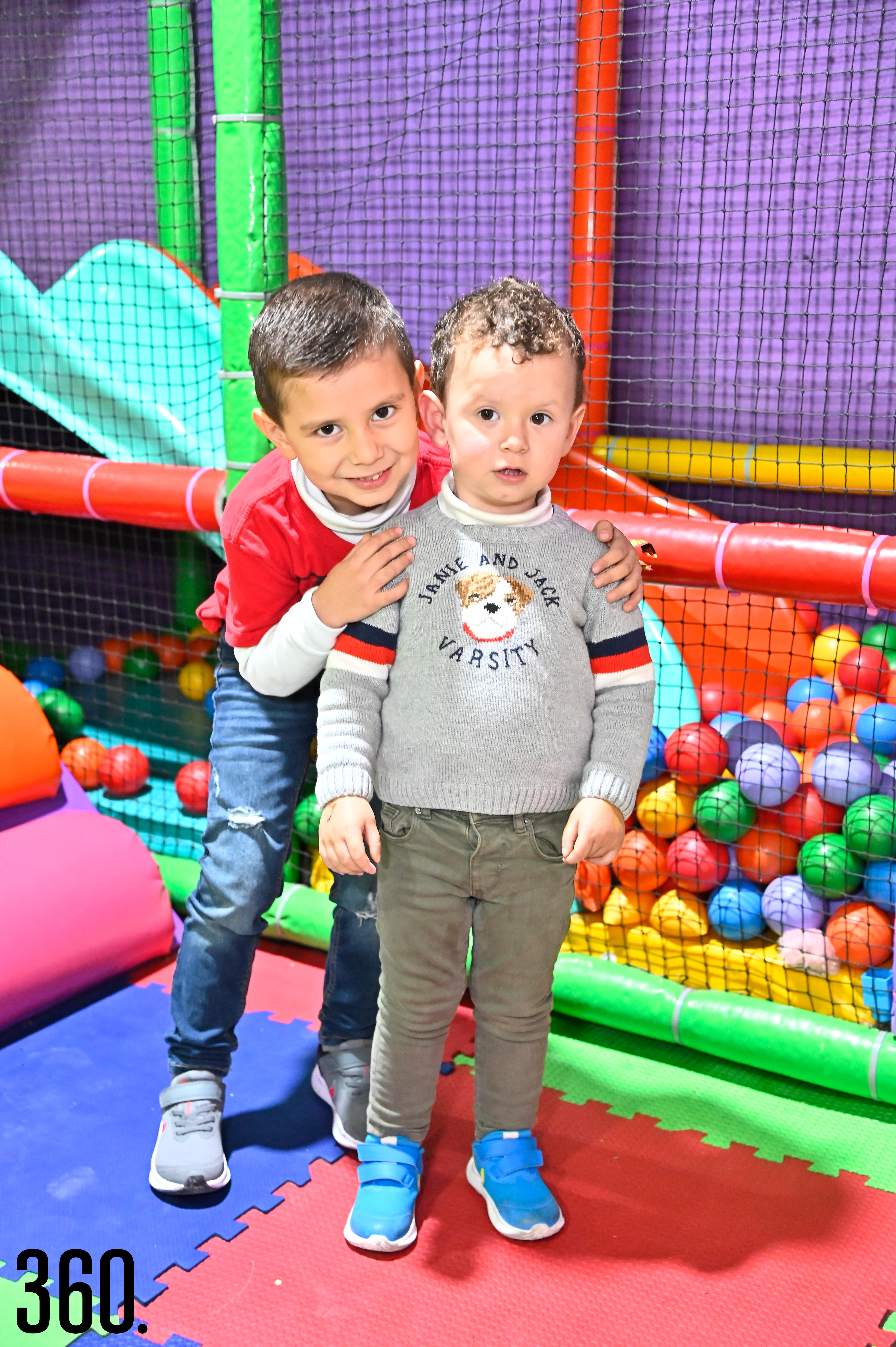 Luis Carlos y Daniel Saucedo.