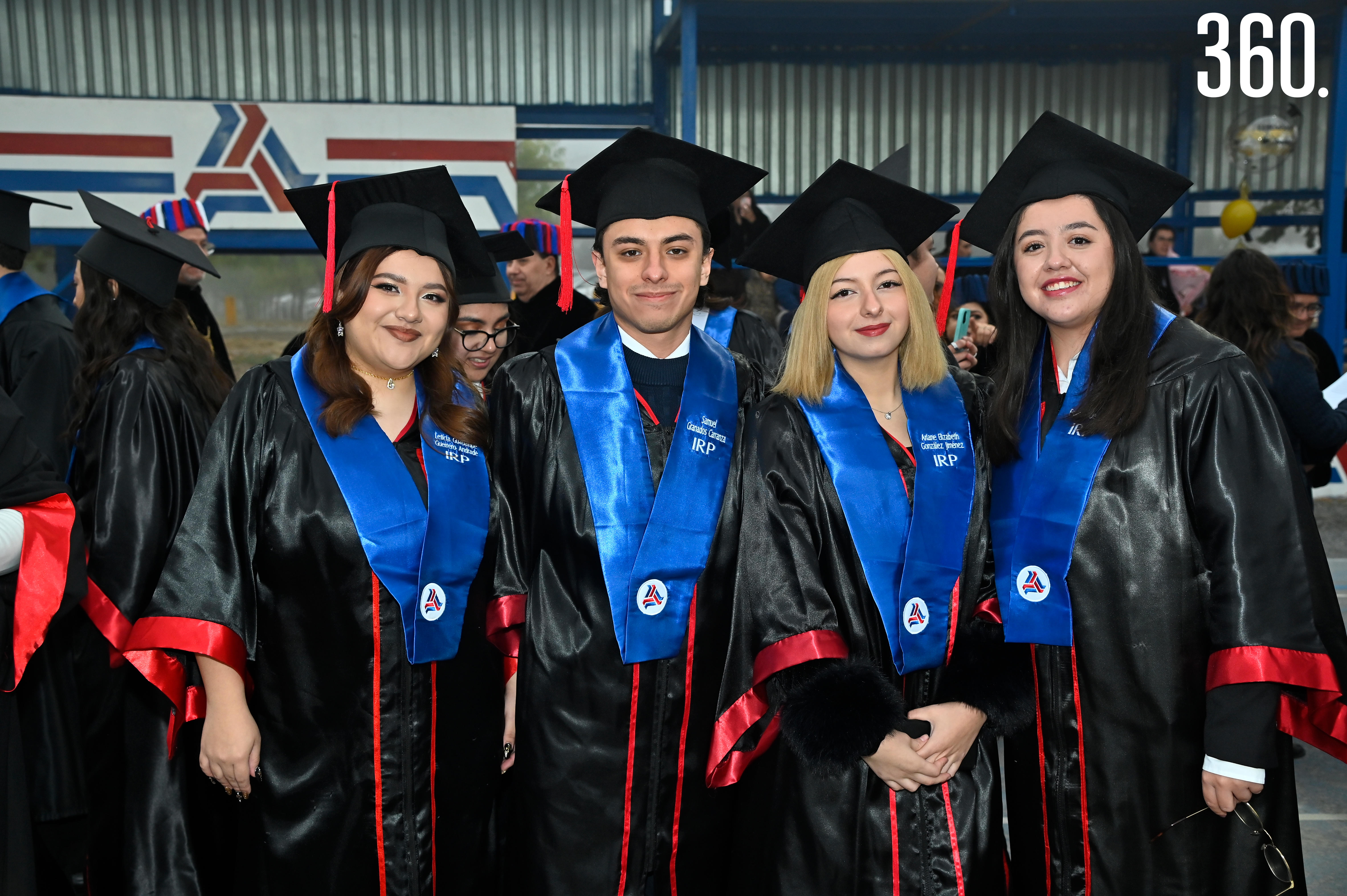 Leticia Guerrero, Samuel Granados, Ariane Elizabeth González y Lilian Espinoza.