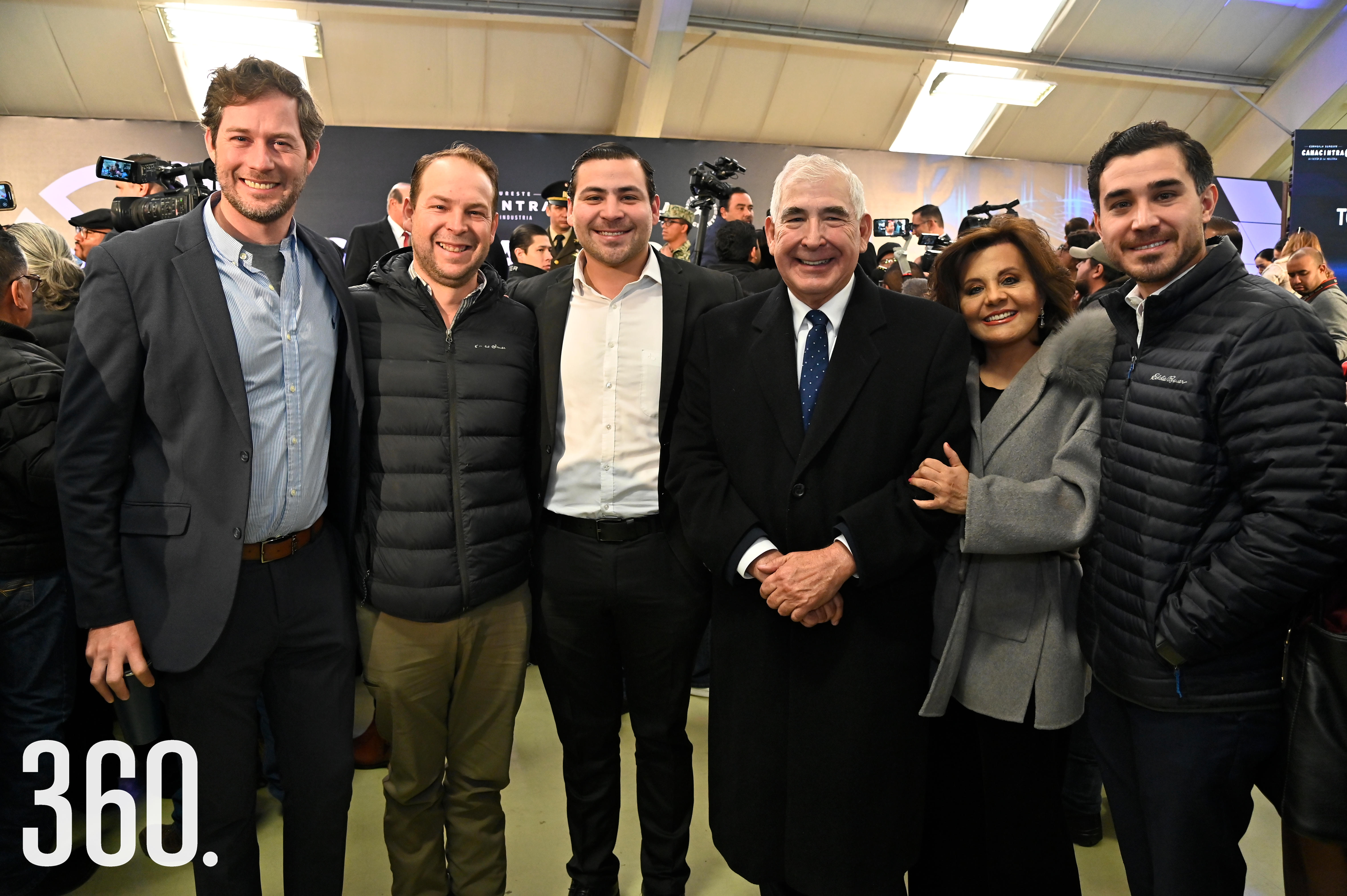 Eduardo Garza con sus familiares.