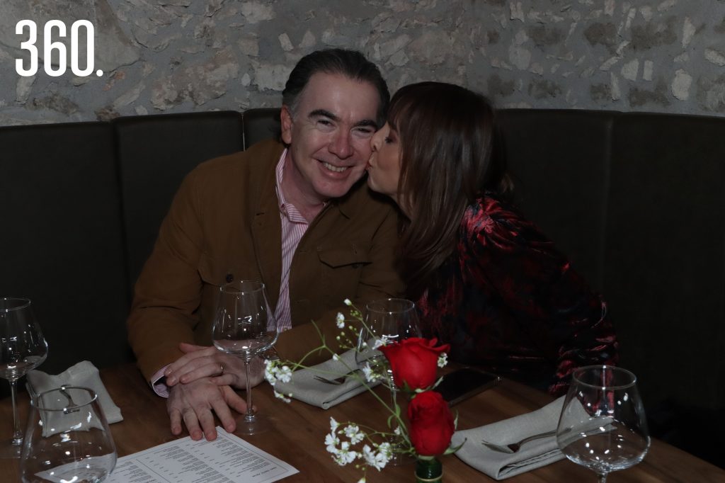 Luis Galindo y Gaby Suárez.