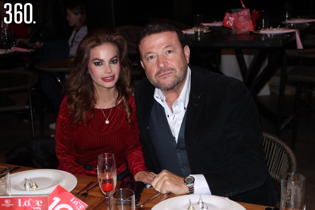 Tábatha Batista y Francisco del Bosque.