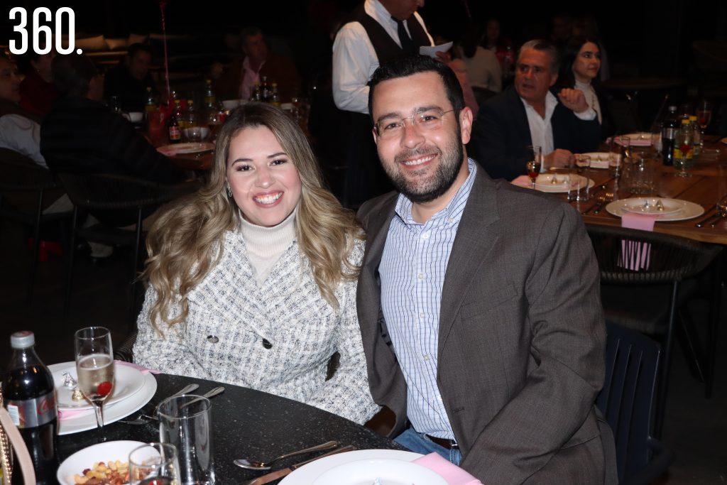 Yazmín García y Edgar Ramos.