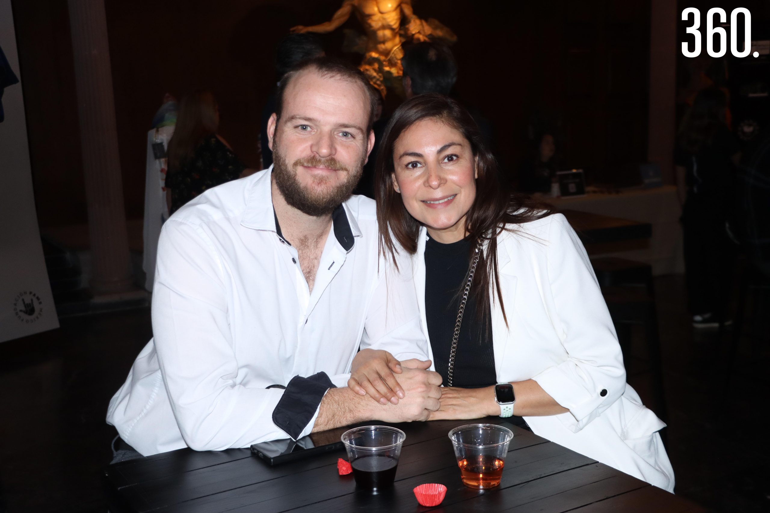 Ricardo Segura y Berenice Castro.