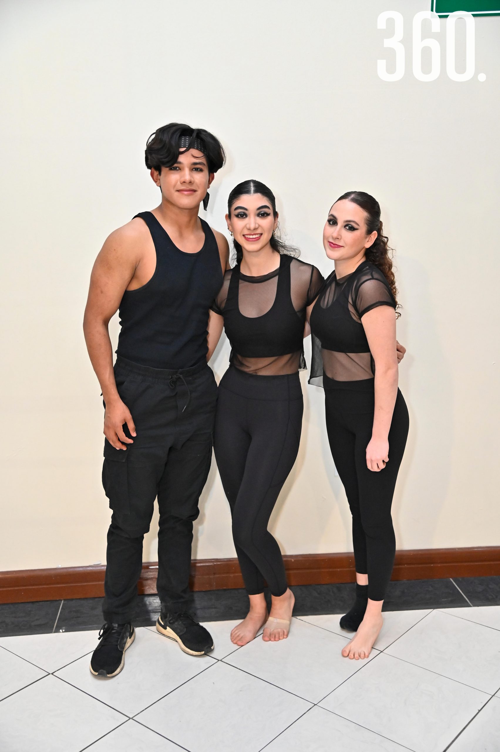Diego Sisbeles, María Gómez y Eugenia Castellanos.