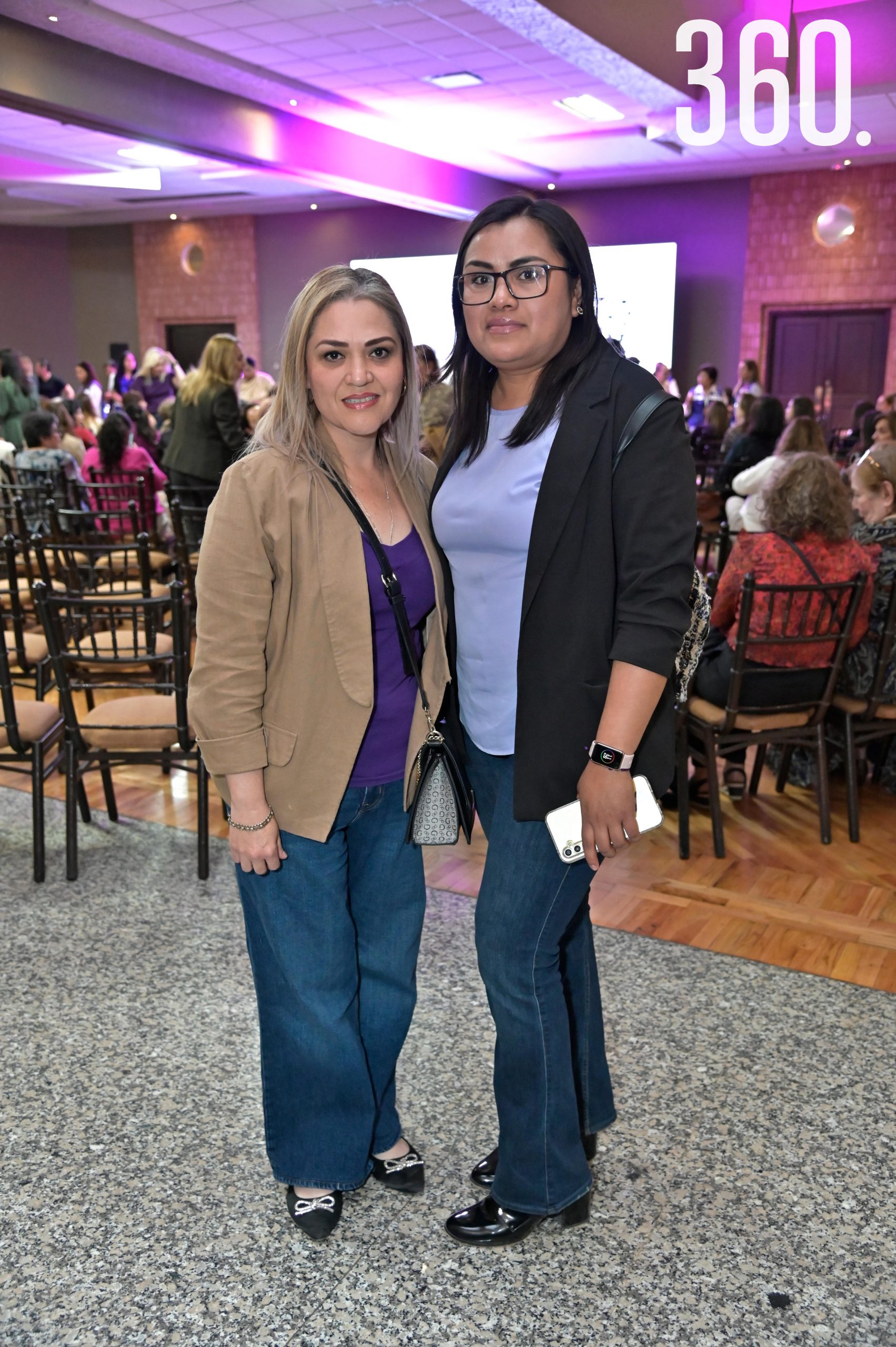 Karina Parra y Arisbeth Mendoza.