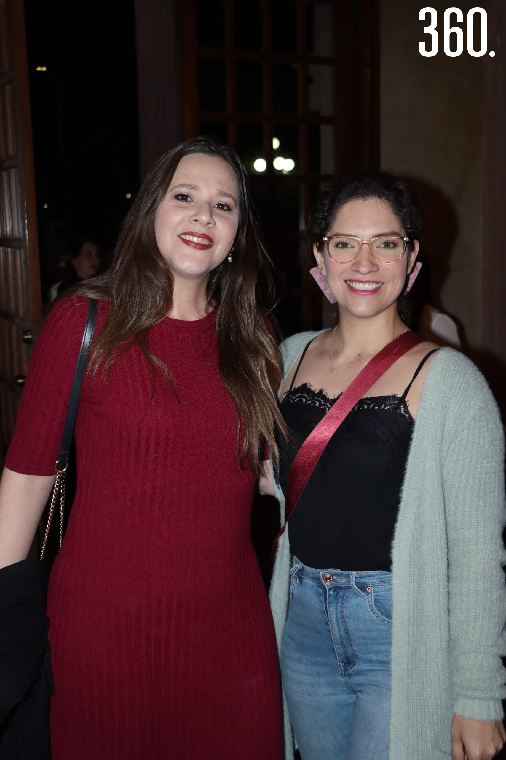 Andrea Perales y Gisel Vargas.